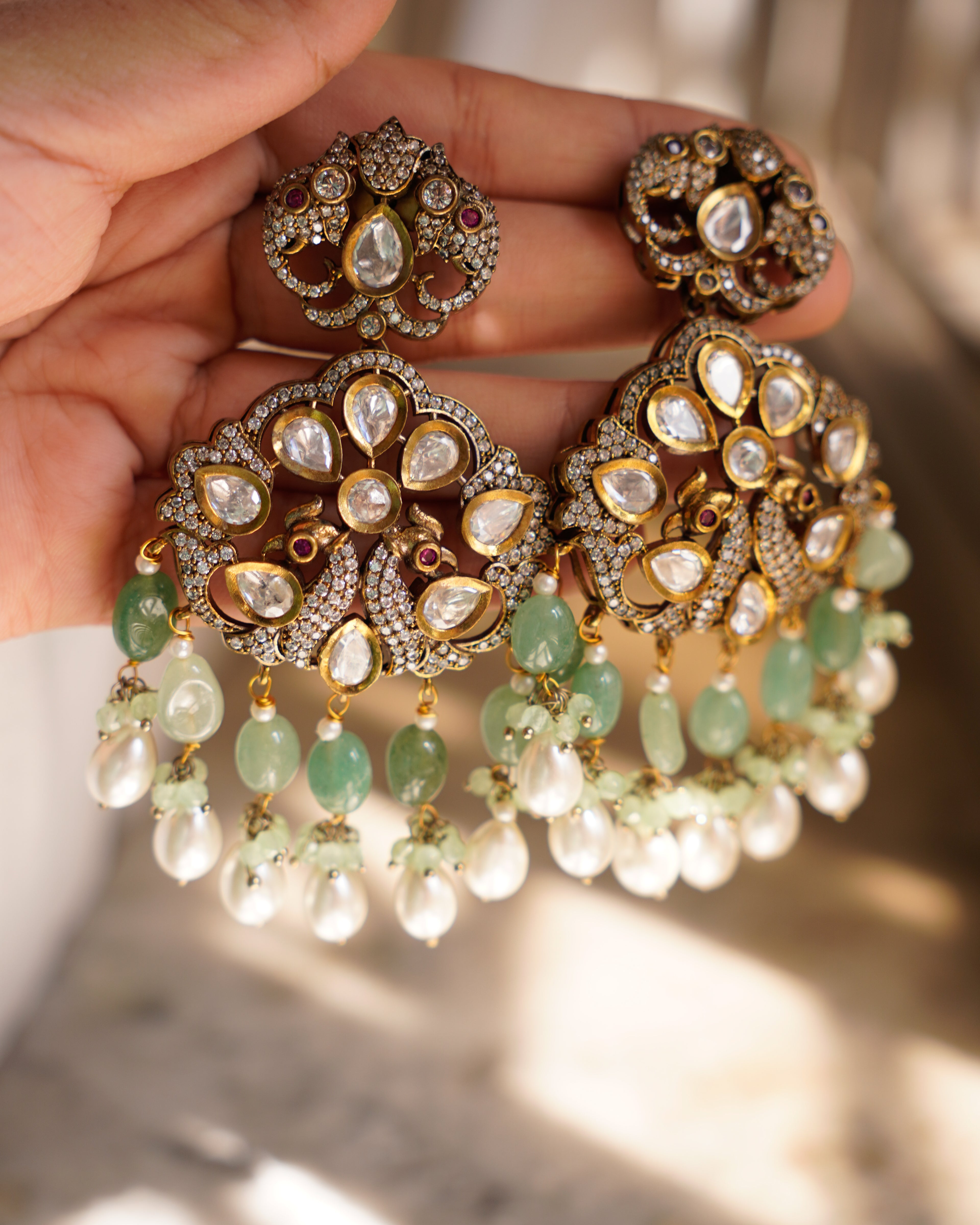 ZIKHIN - Divine Victorian Kundan Pendant Necklace set with Quartz Stones