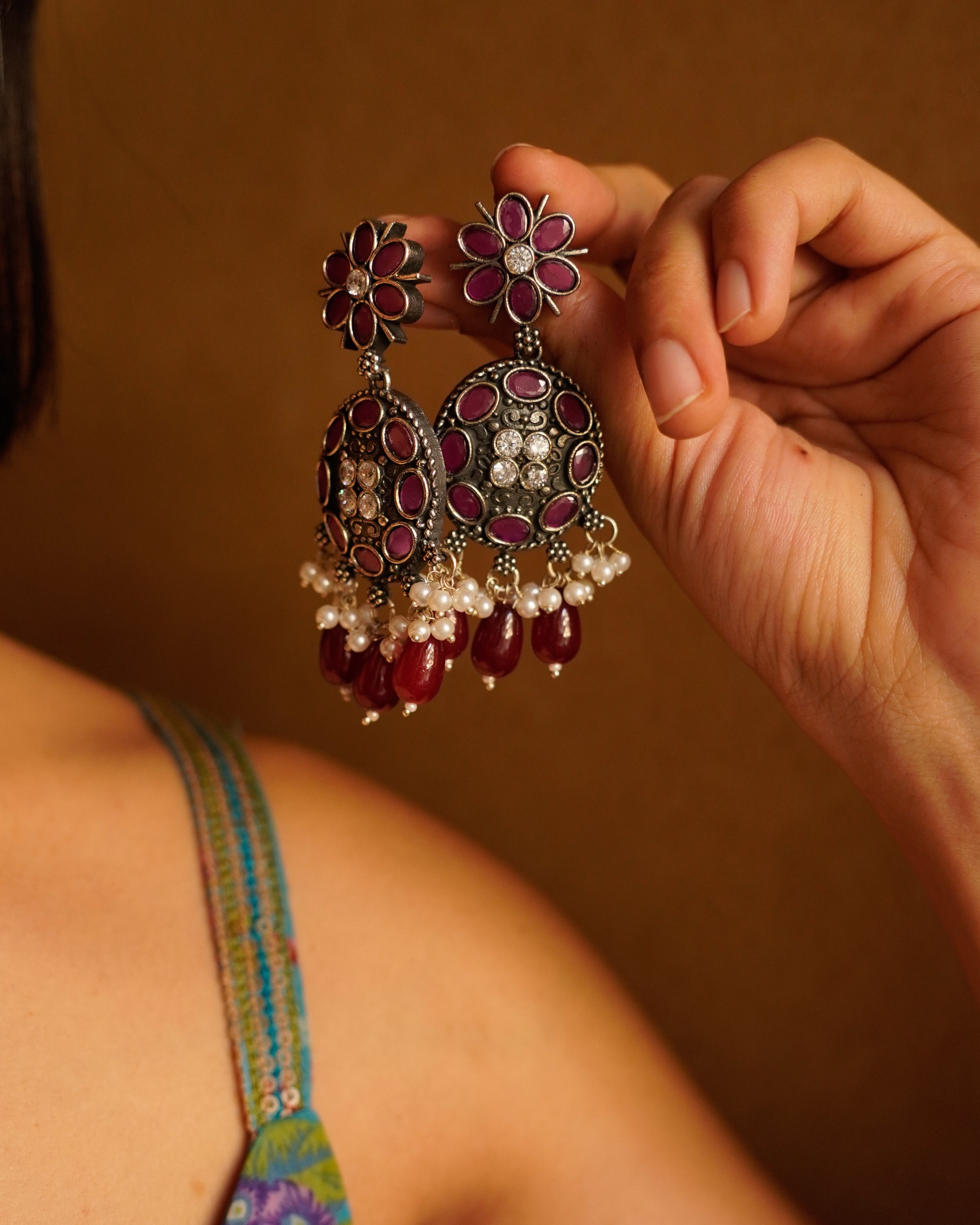 Anassa -Maroon Stone Moti Flower Necklace Set