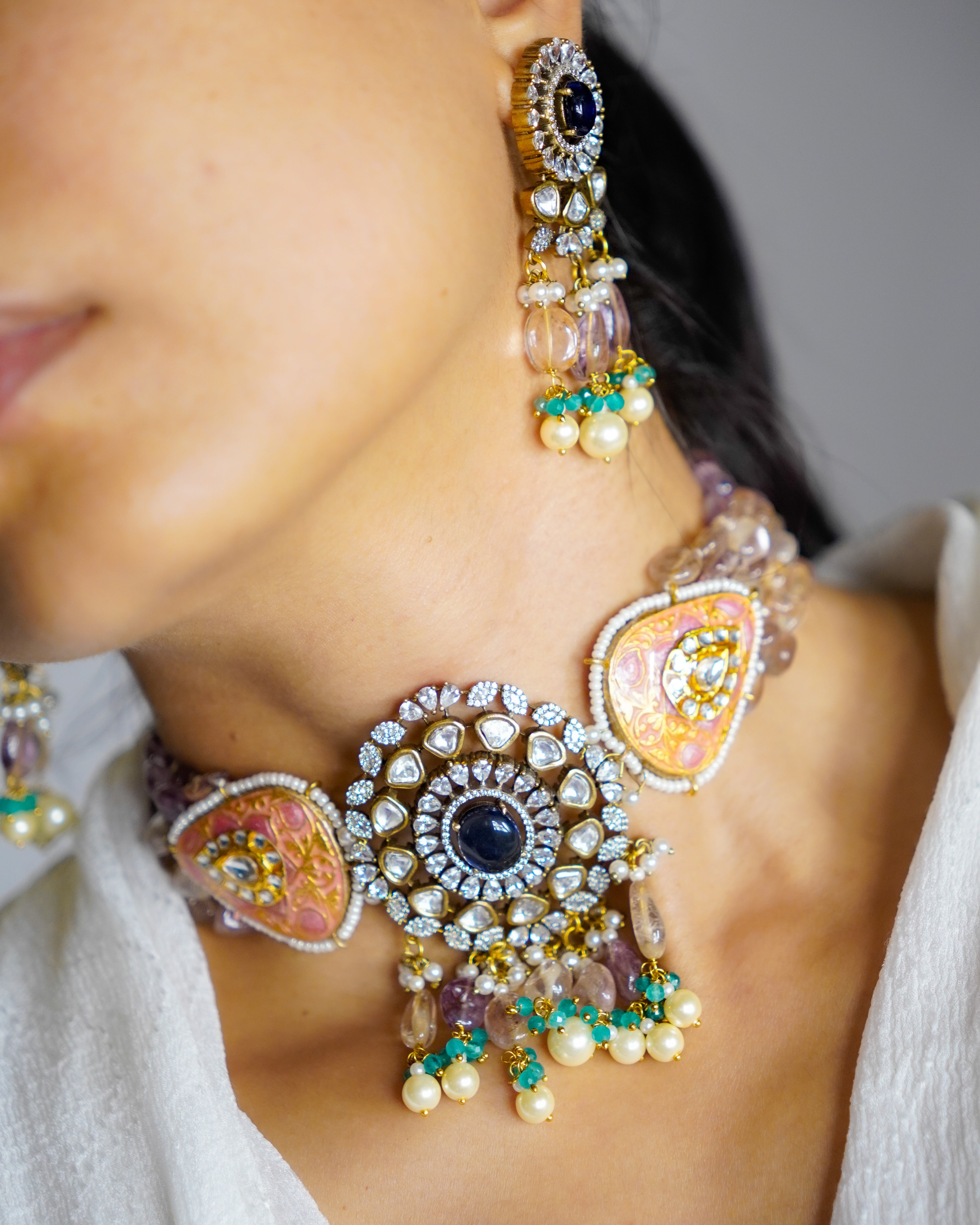 ZIKHIN- Radiant Elegance Kundan Choker Set with Stunning Red Quartz