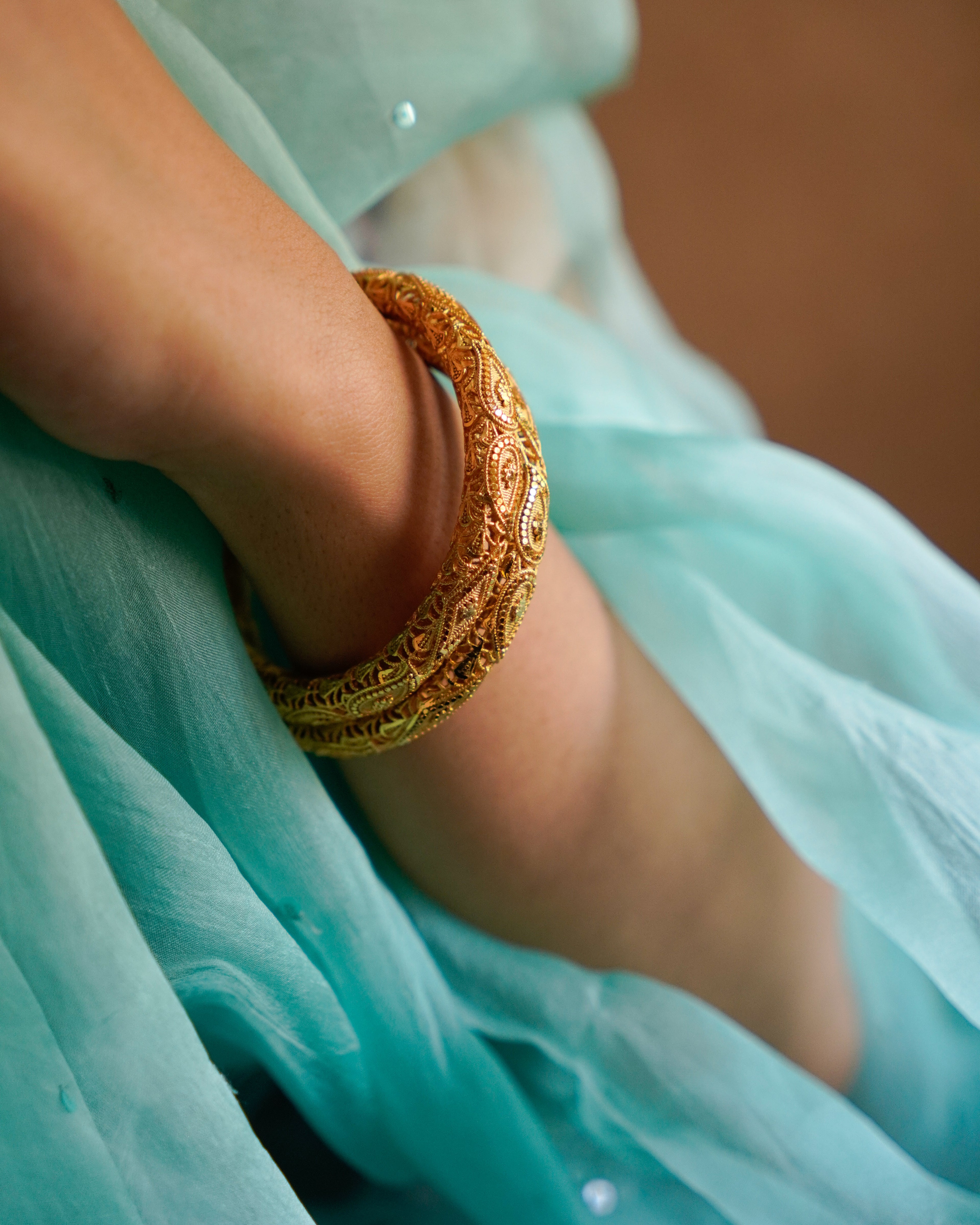 ORO- Gold Paisley Bangles