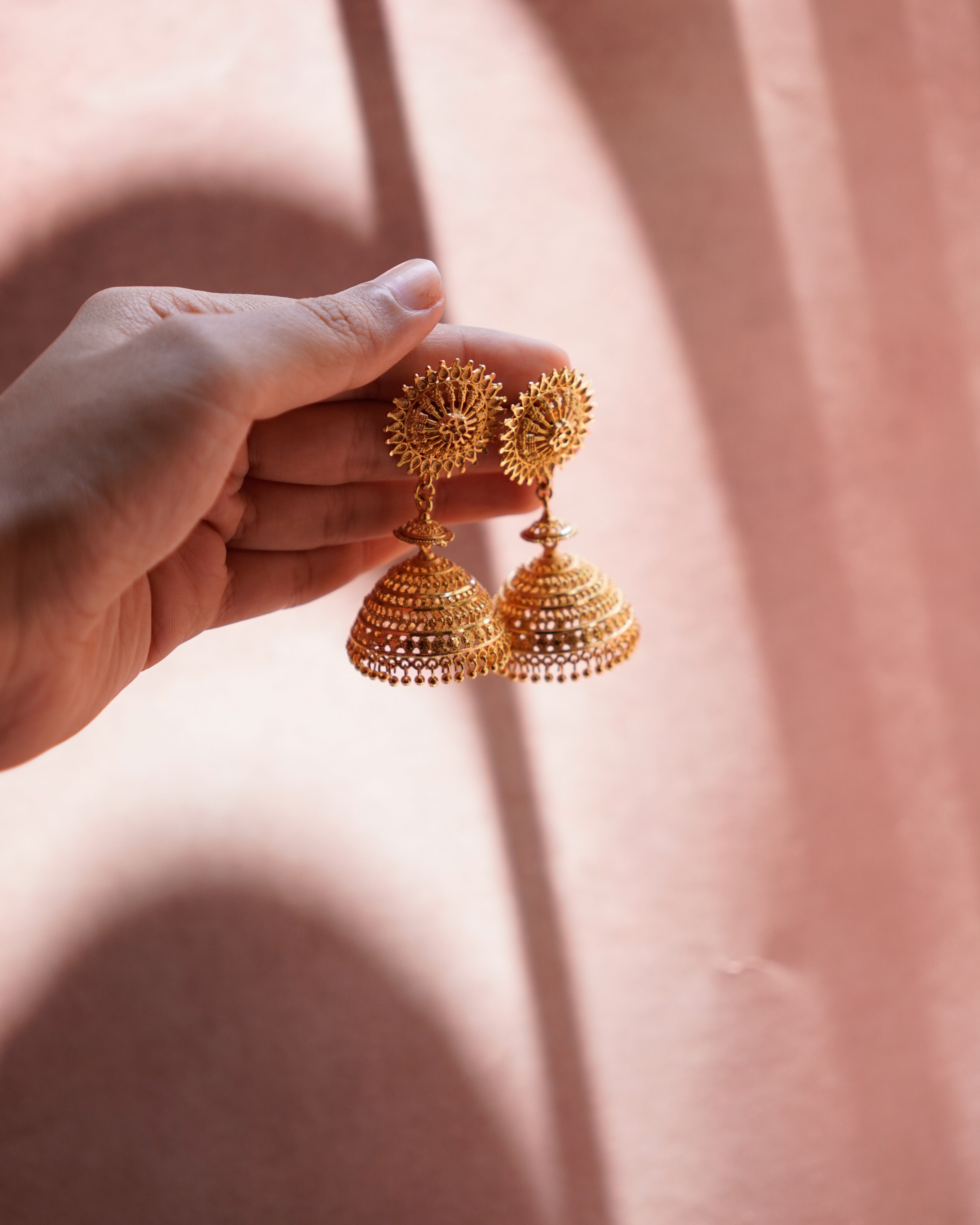 ORO-Dazzling Gold Jhumka Earrings