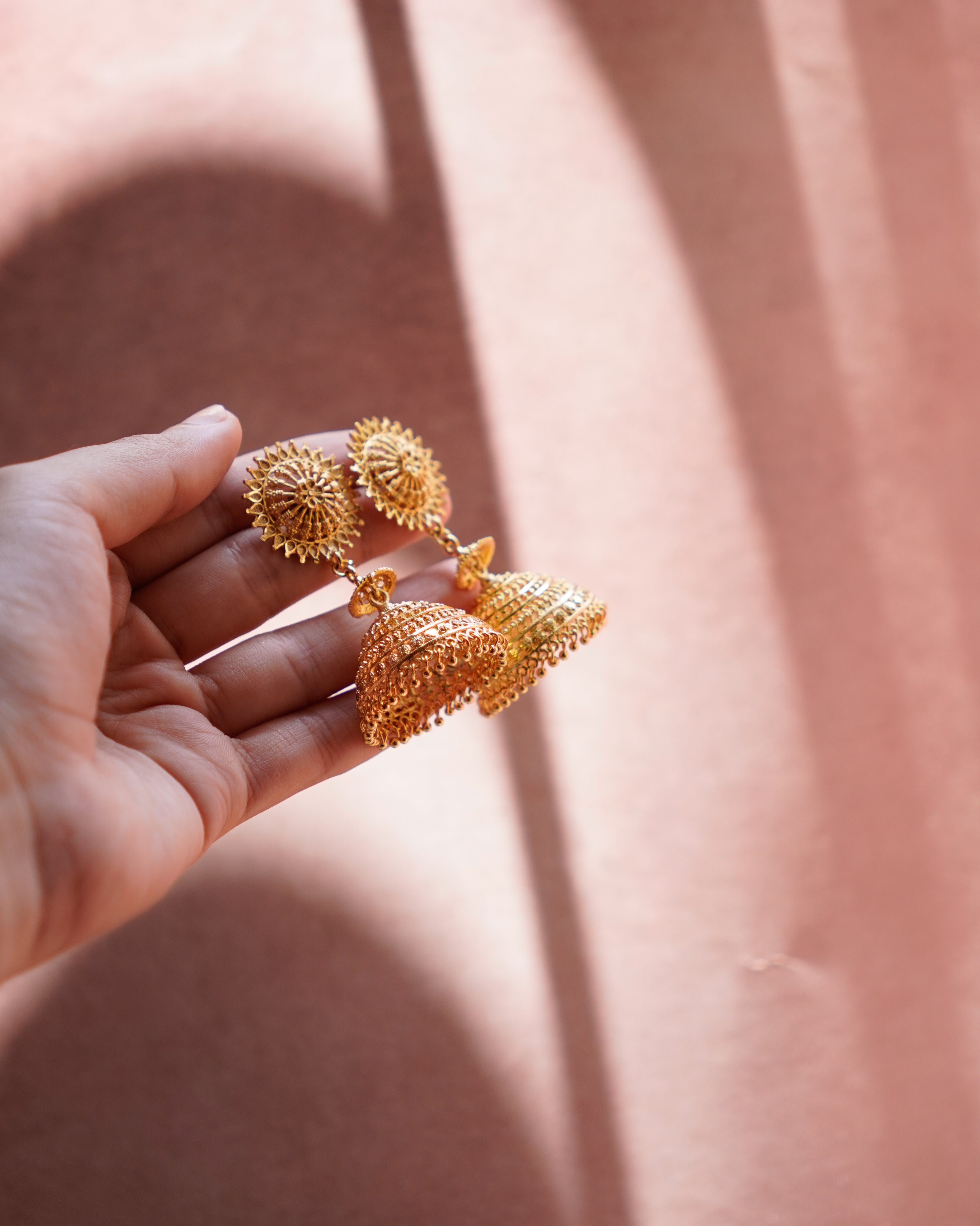 ORO-Dazzling Gold Jhumka Earrings