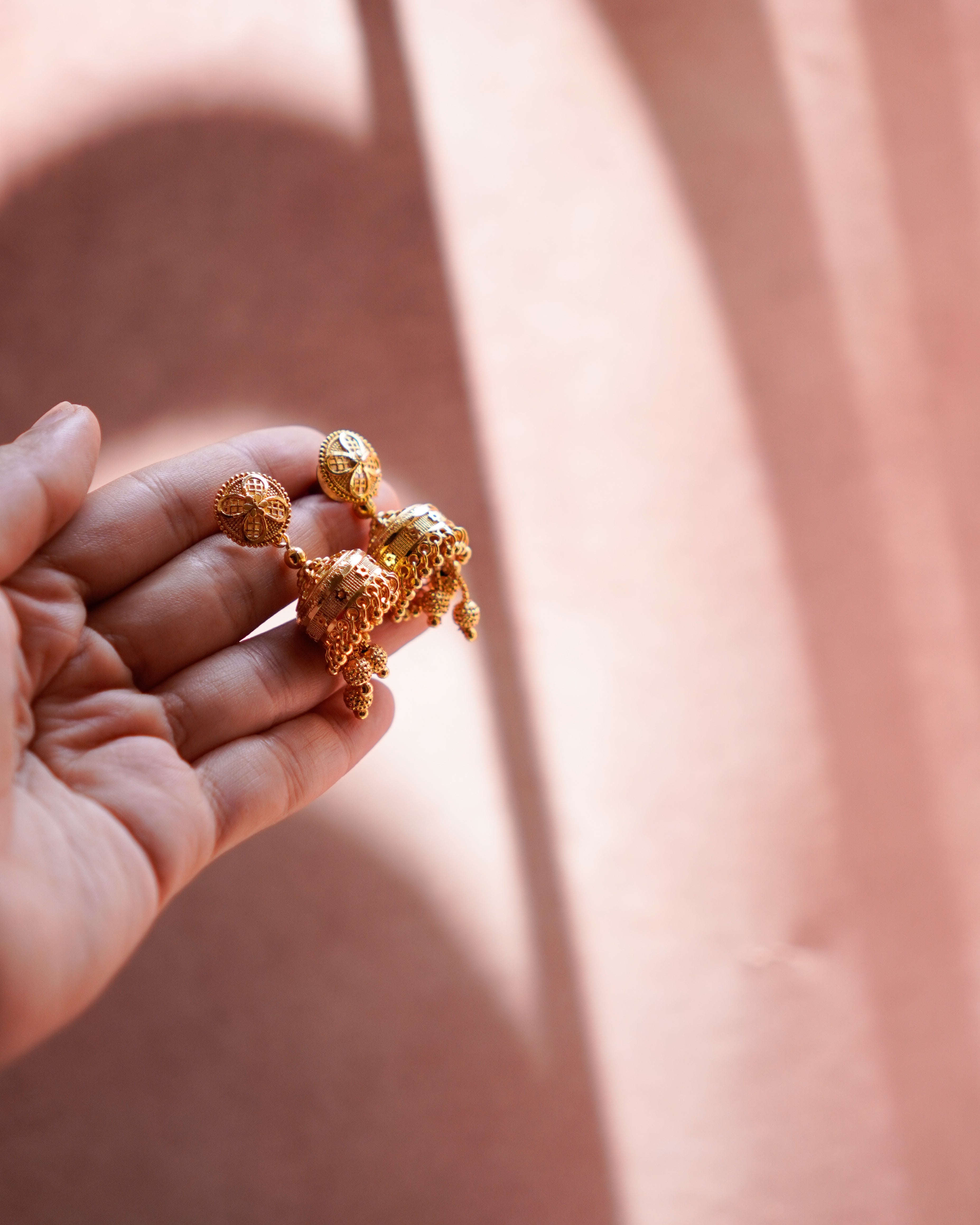 ORO-Divine Radiance Gold Jhumka Earrings