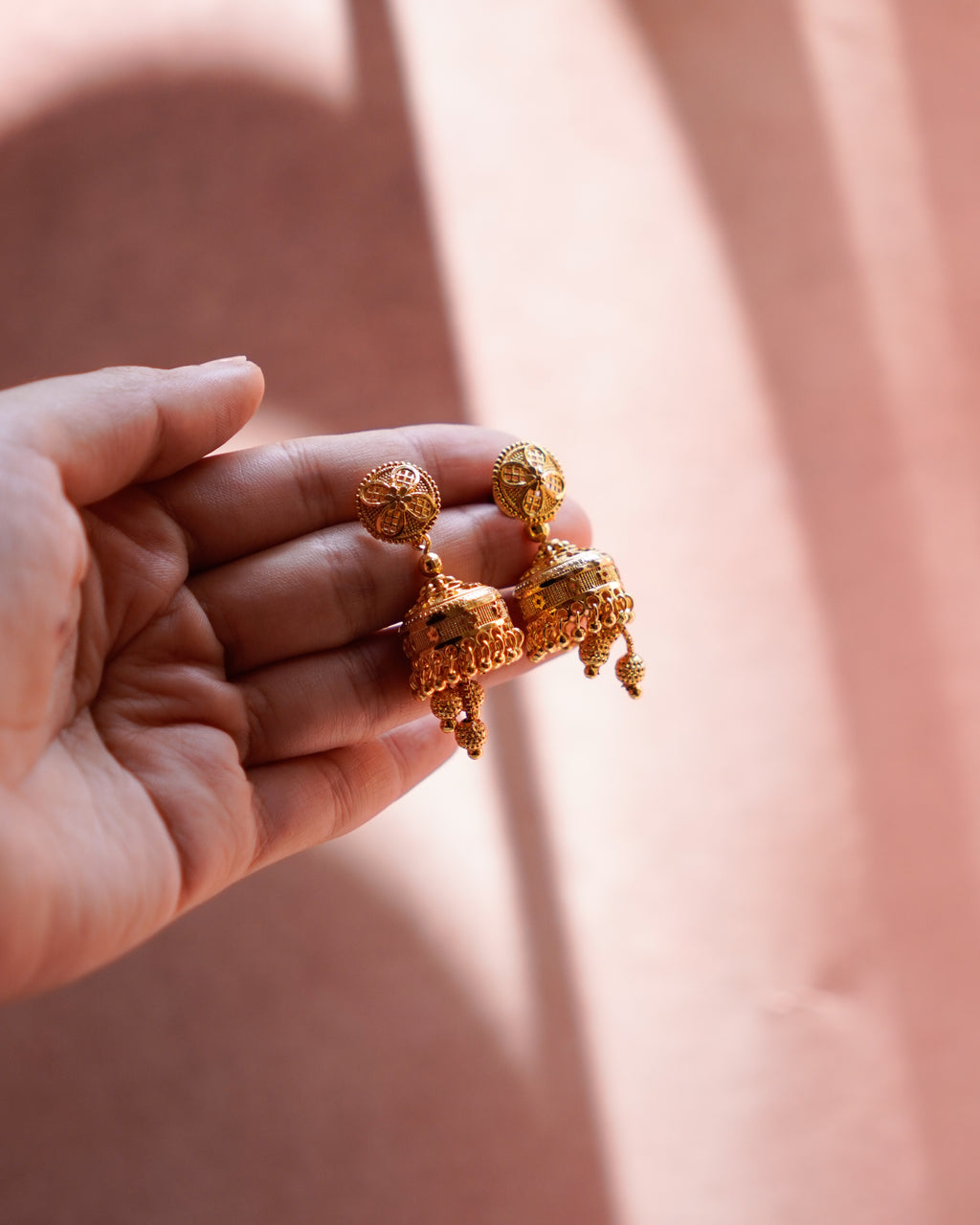 ORO-Divine Radiance Gold Jhumka Earrings
