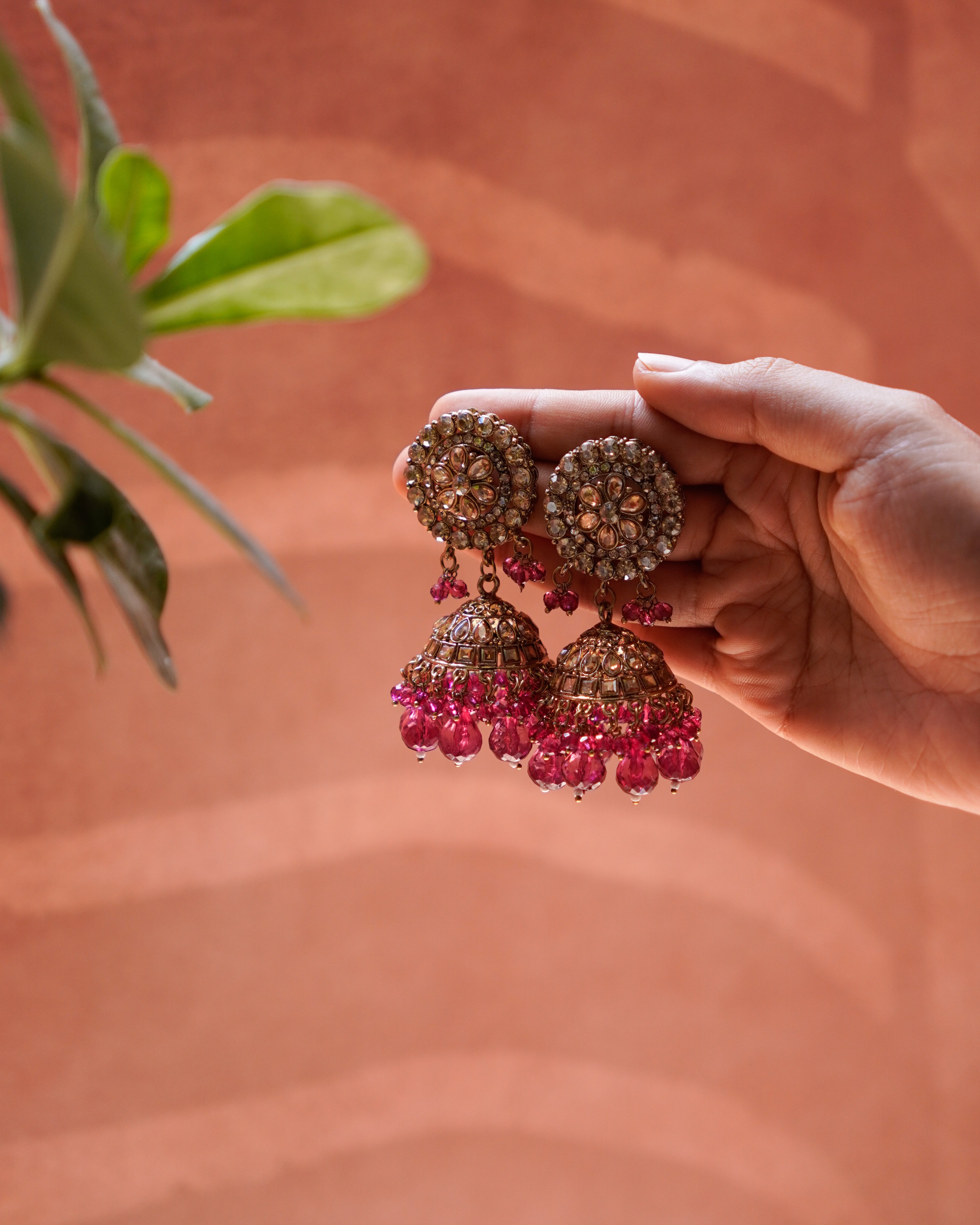Dazzling Kundan Ethnic Jhumka Earrings