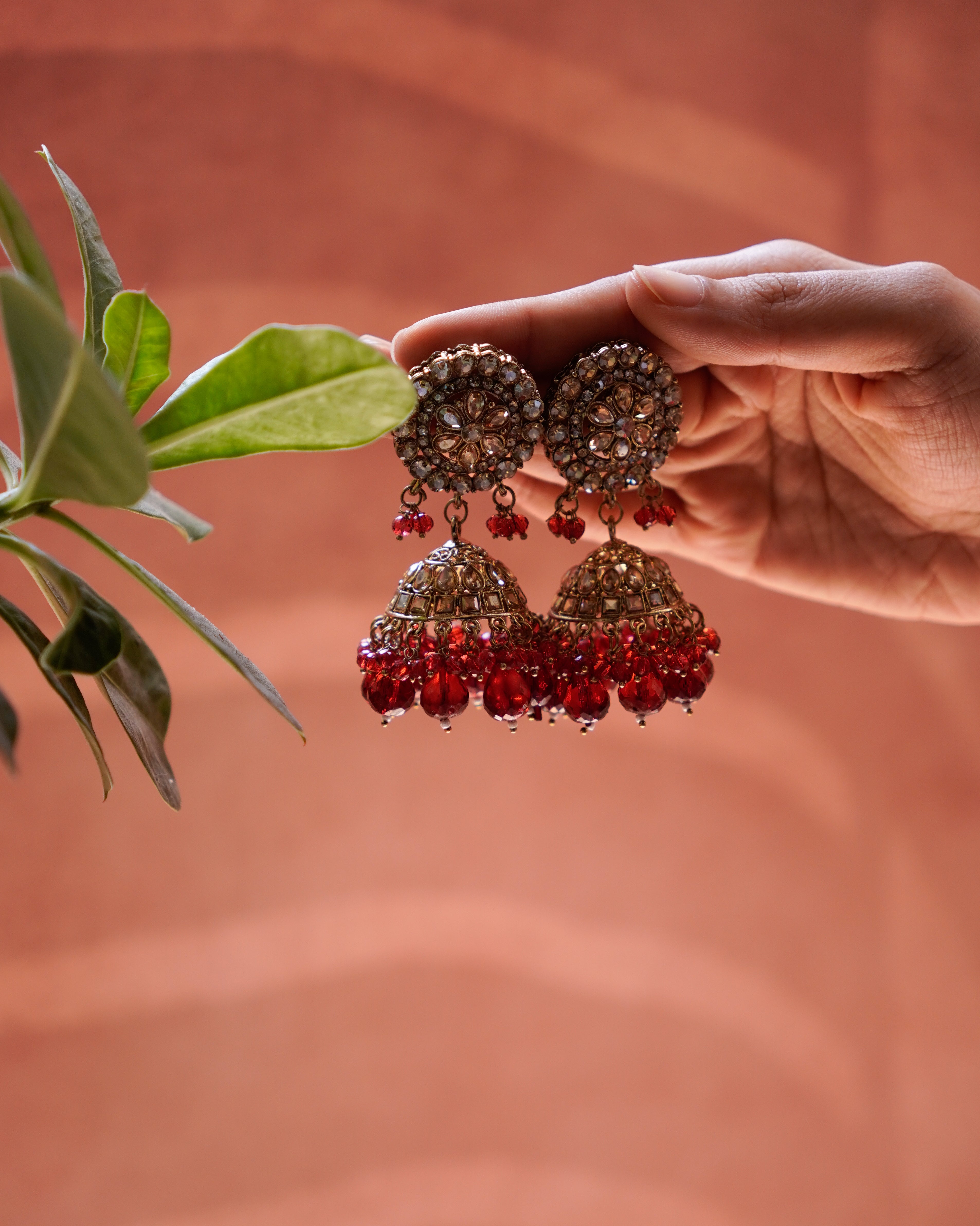 Dazzling Kundan Ethnic Jhumka Earrings