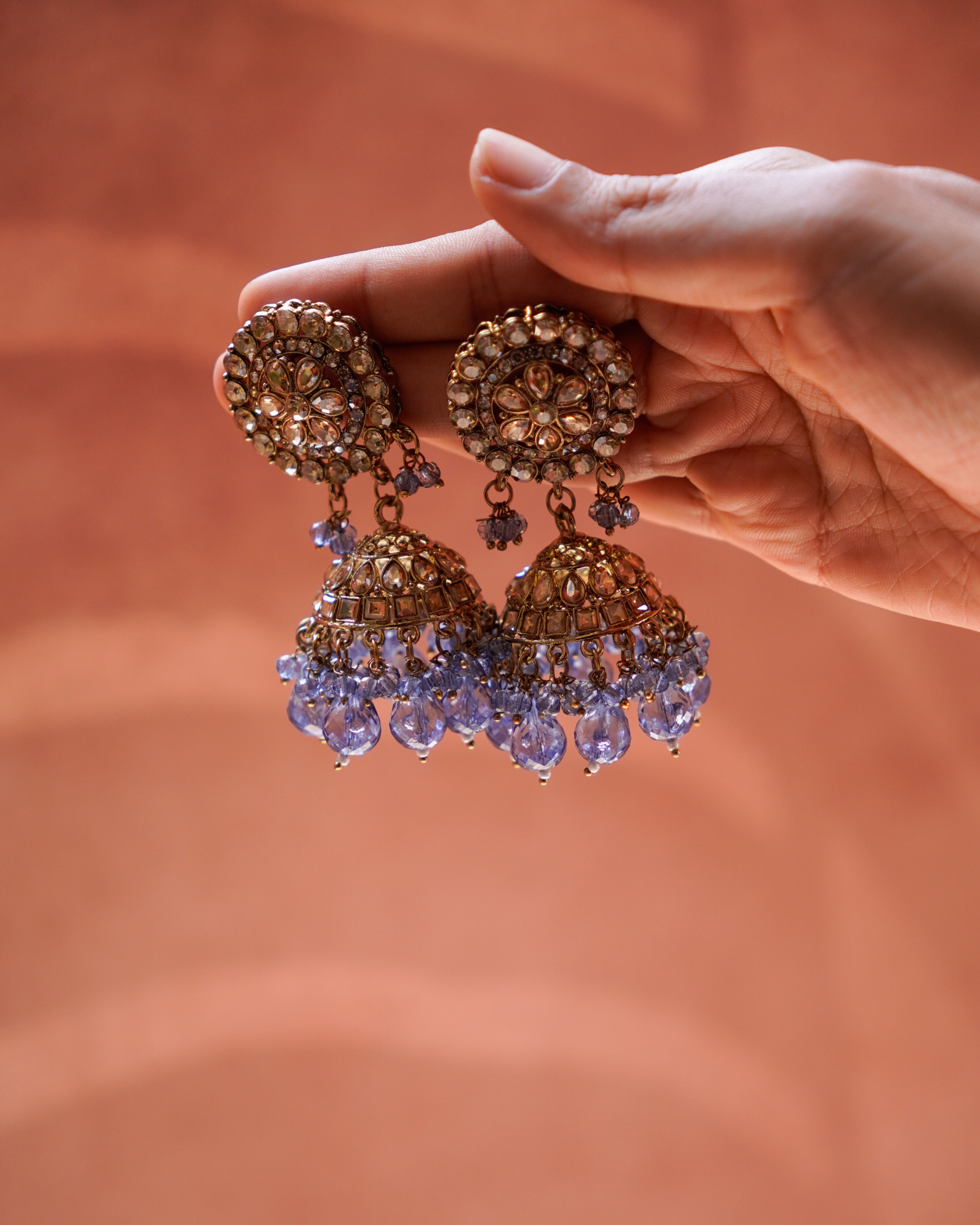 Dazzling Kundan Ethnic Jhumka Earrings