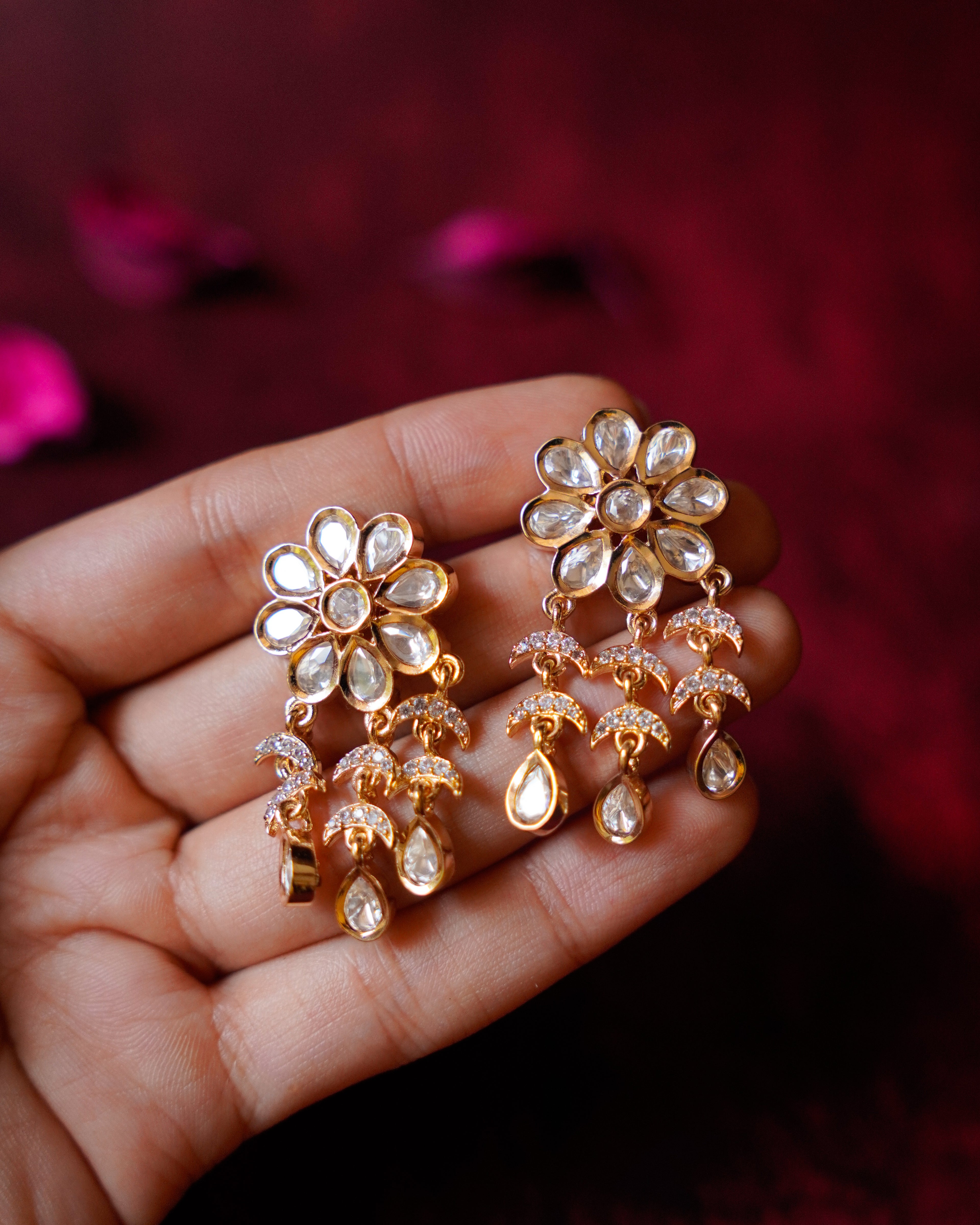 ROOP-Elegant Floral and Teardrop Dangle Earrings