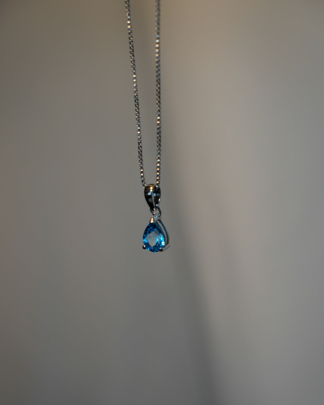 ARTEMIS-Ocean Blue Topaz Pendant In 925 Silver