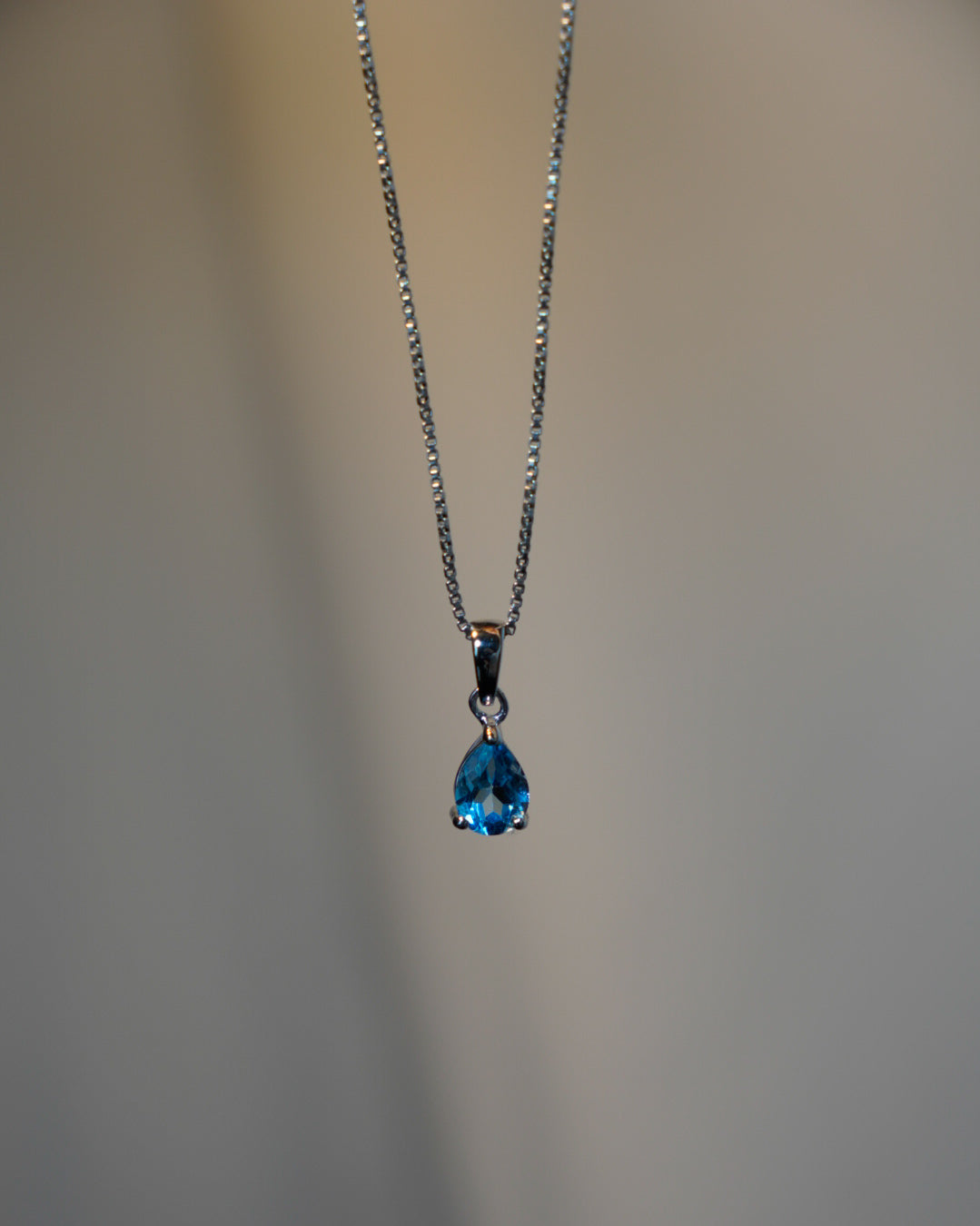 ARTEMIS-Ocean Blue Topaz Pendant In 925 Silver