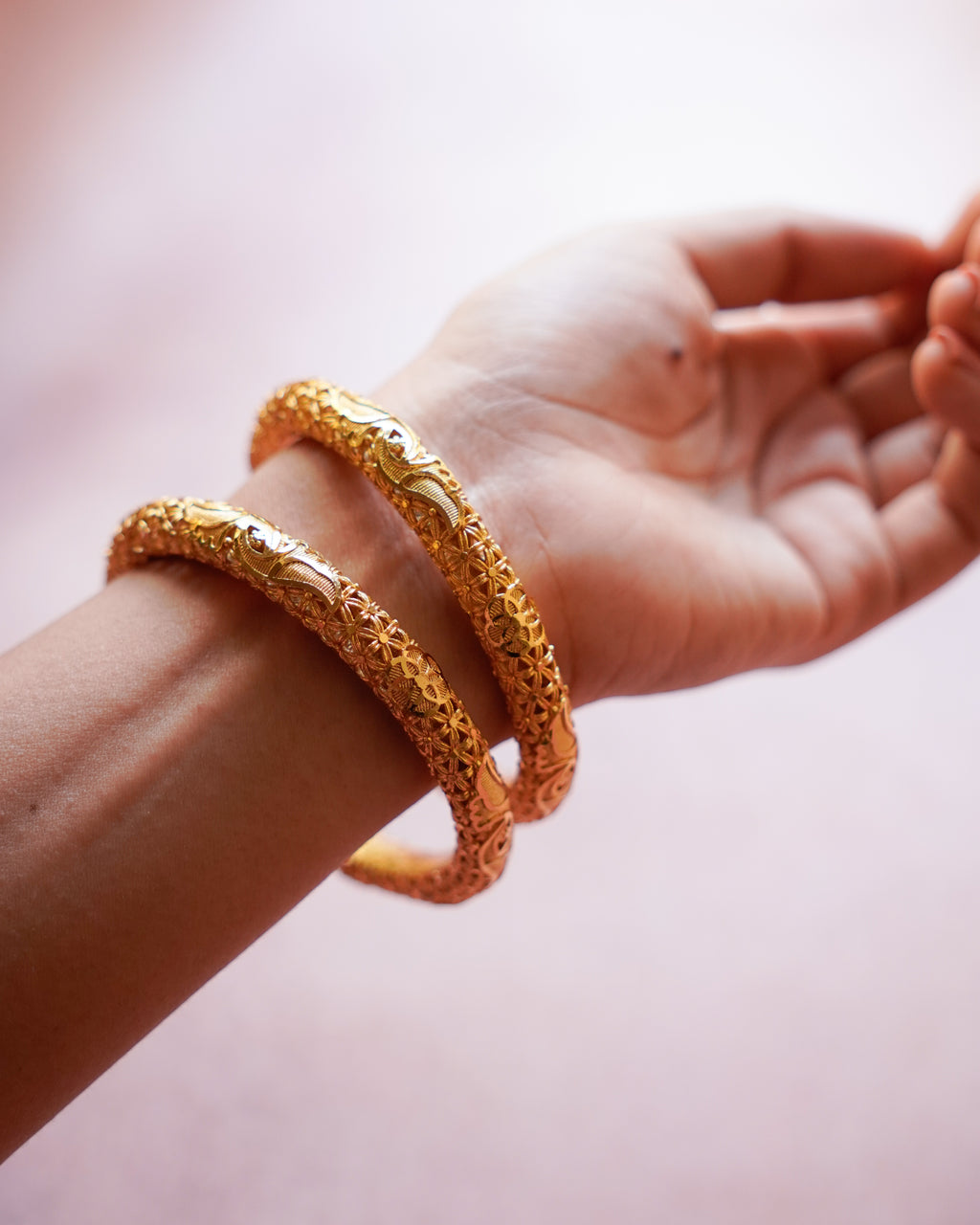ORO- Gold Bangles