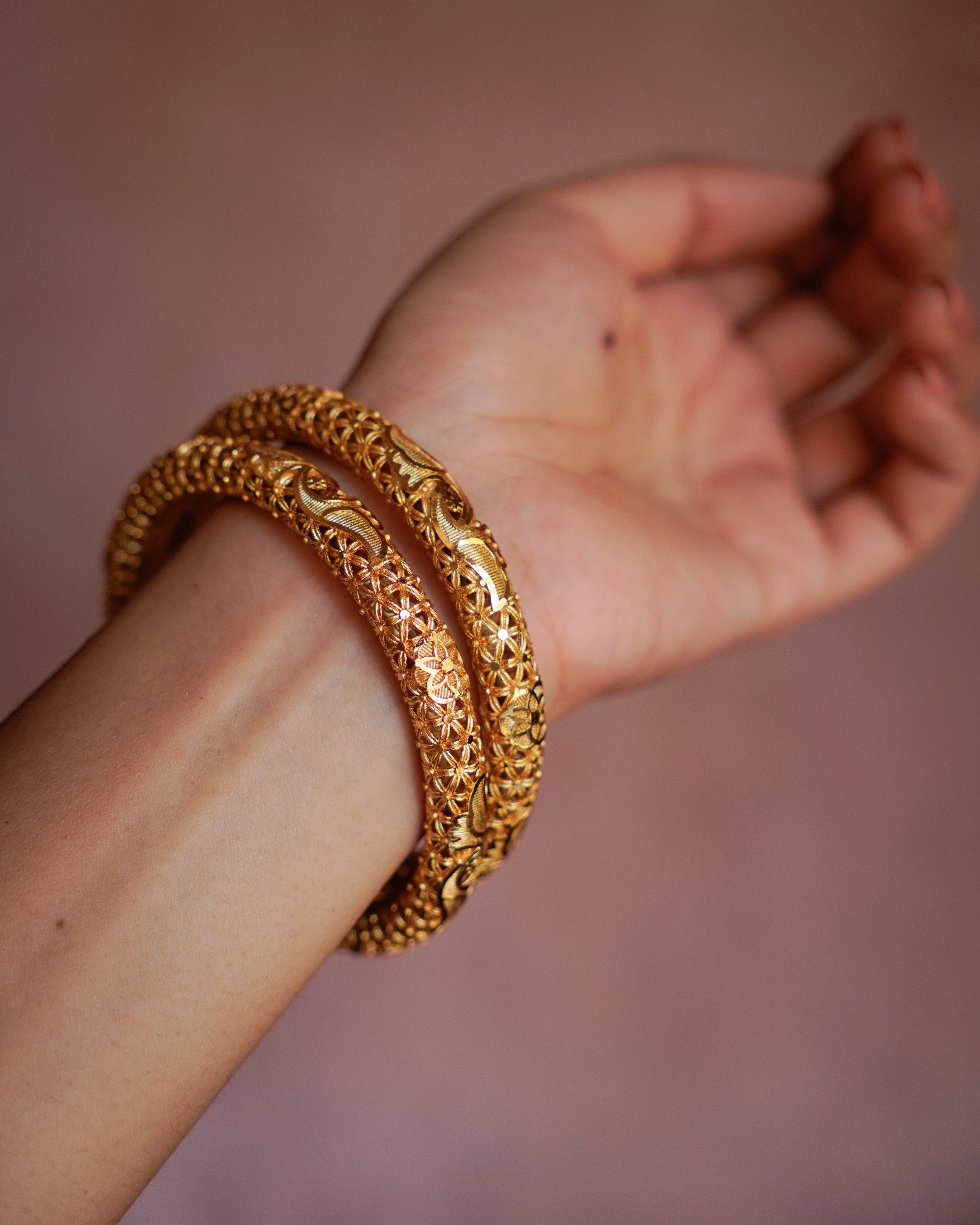ORO- Gold Bangles