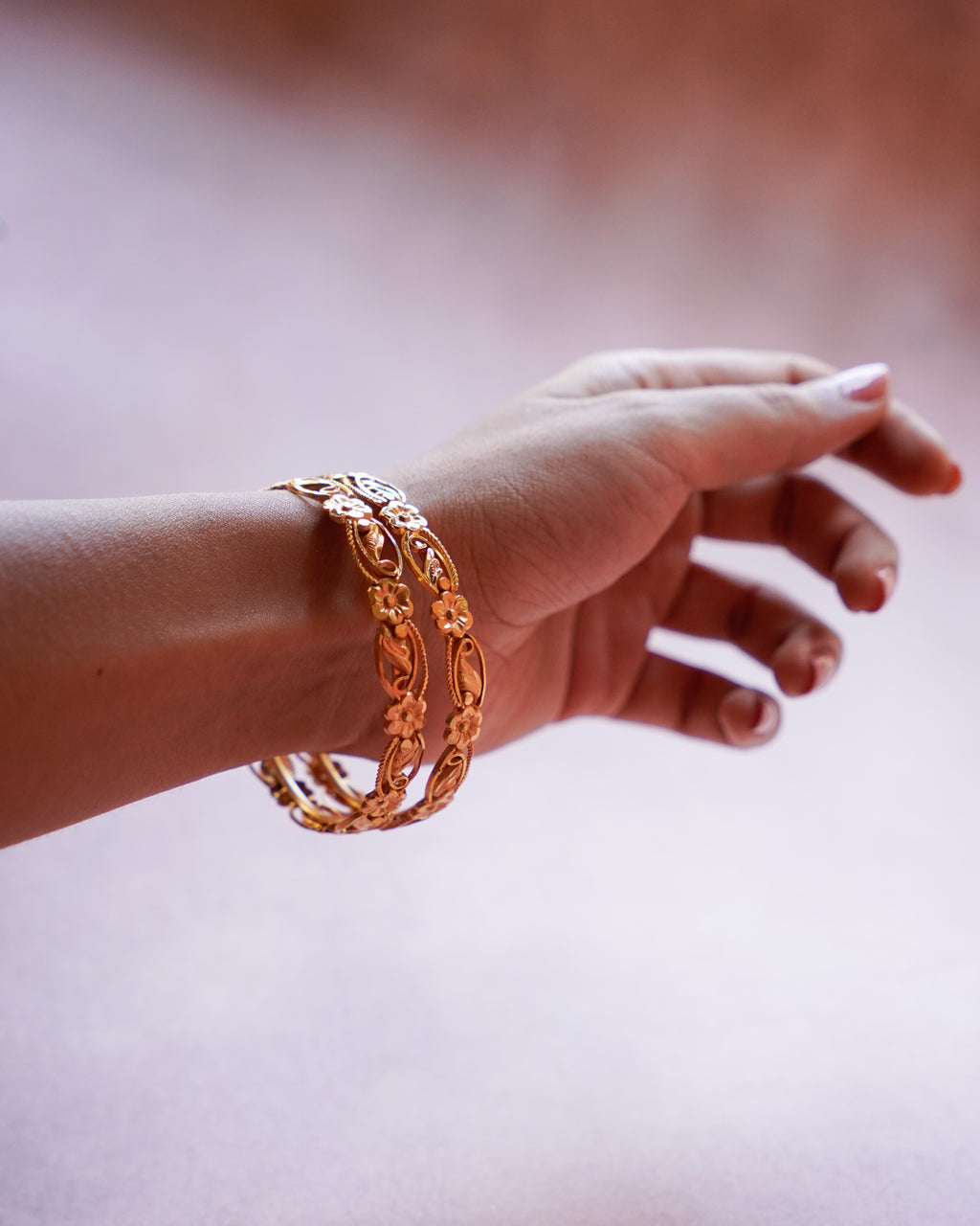 ORO-Gold Churi Bangles