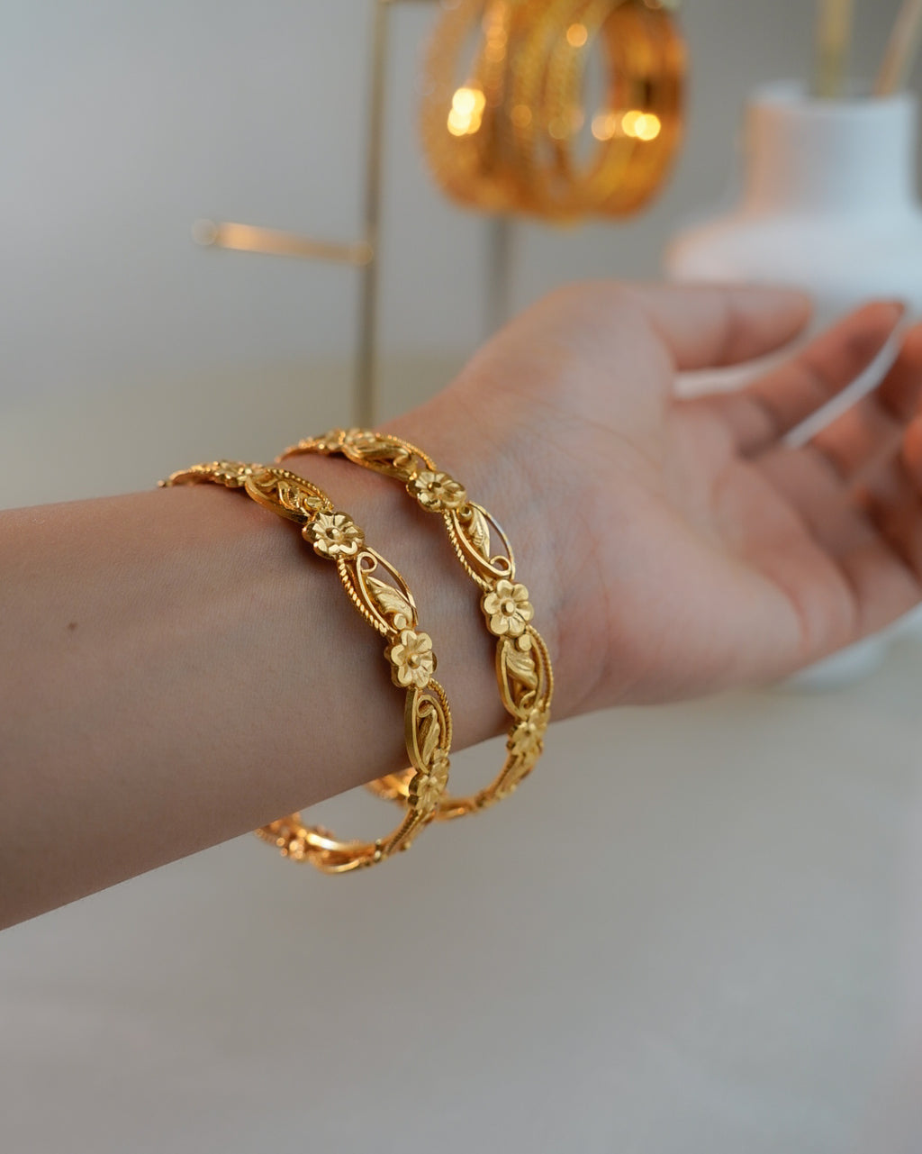 ORO-Gold Churi Bangles