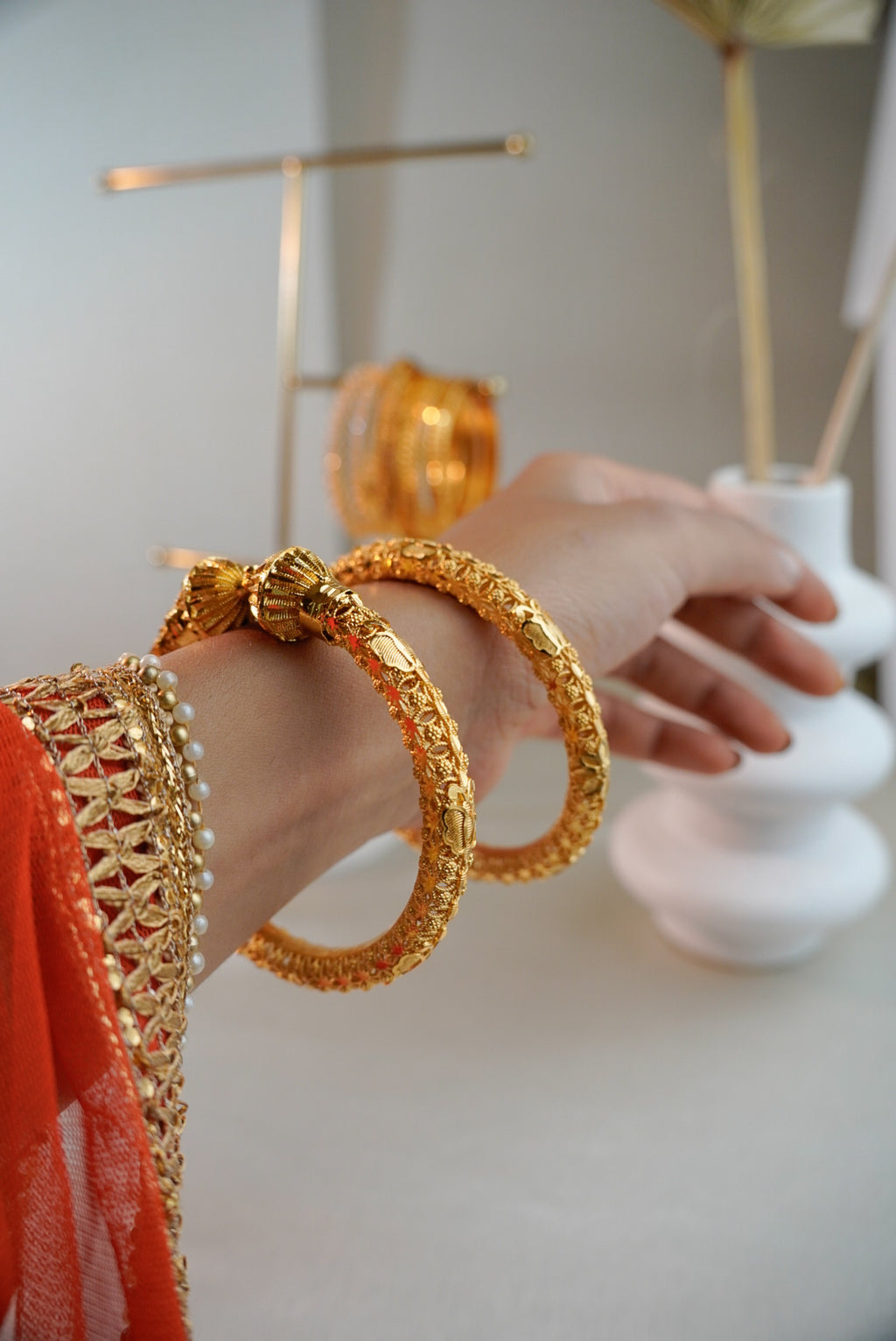 ORO-Gold Traditional Bangles