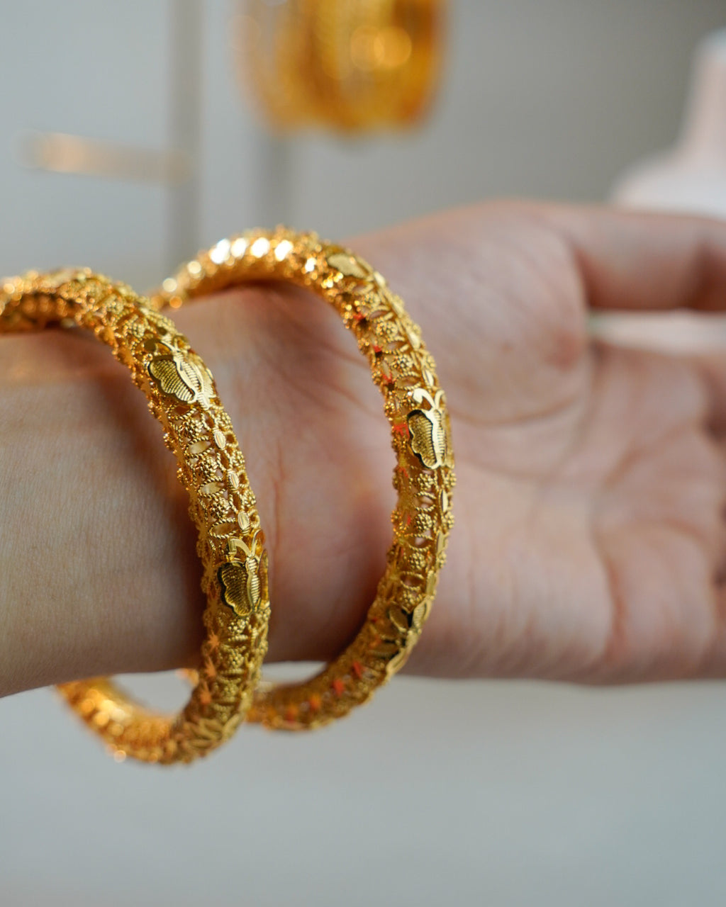 ORO-Gold Traditional Bangles