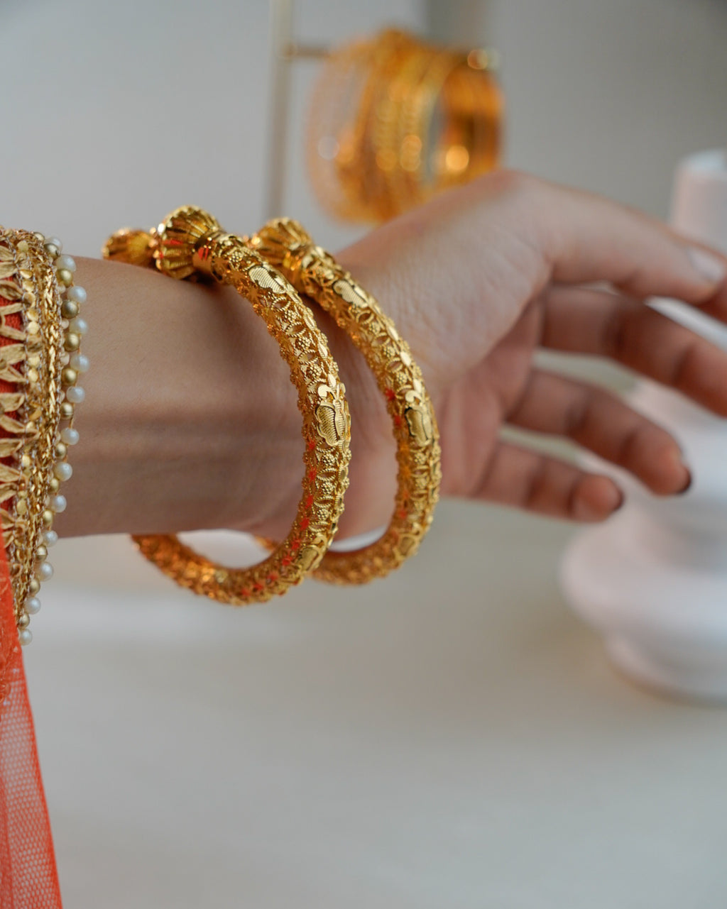 ORO-Gold Traditional Bangles