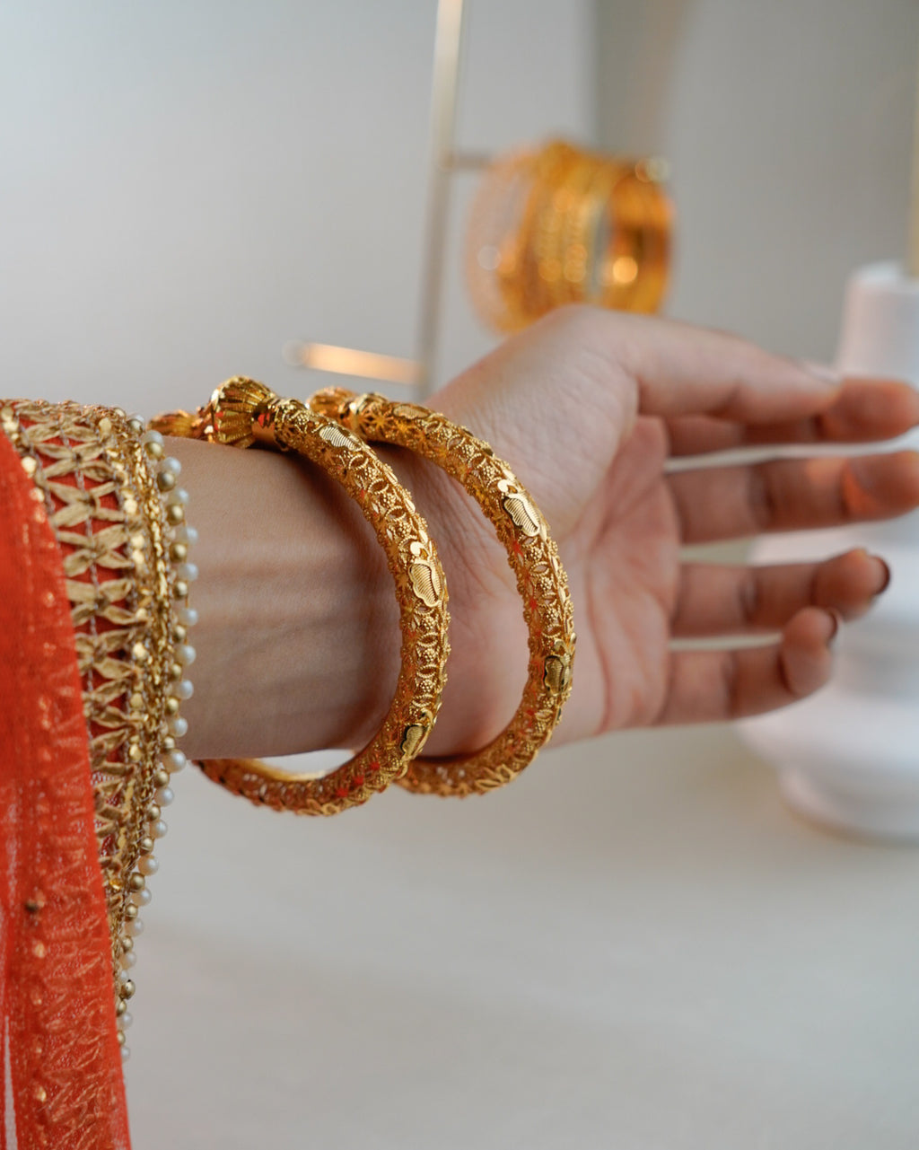 ORO-Gold Traditional Bangles