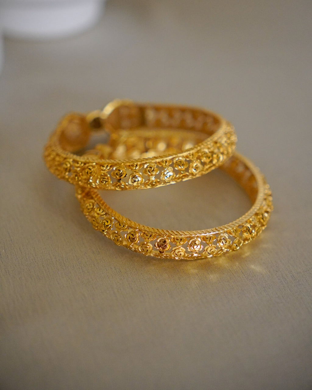 ORO-Flower Designed Gold Plated Bangles