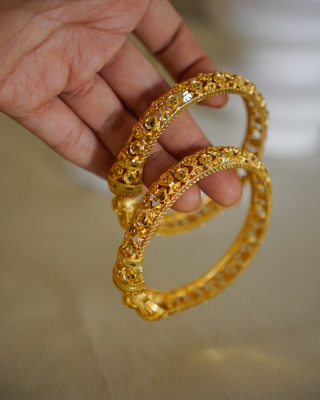 ORO-Flower Designed Gold Plated Bangles