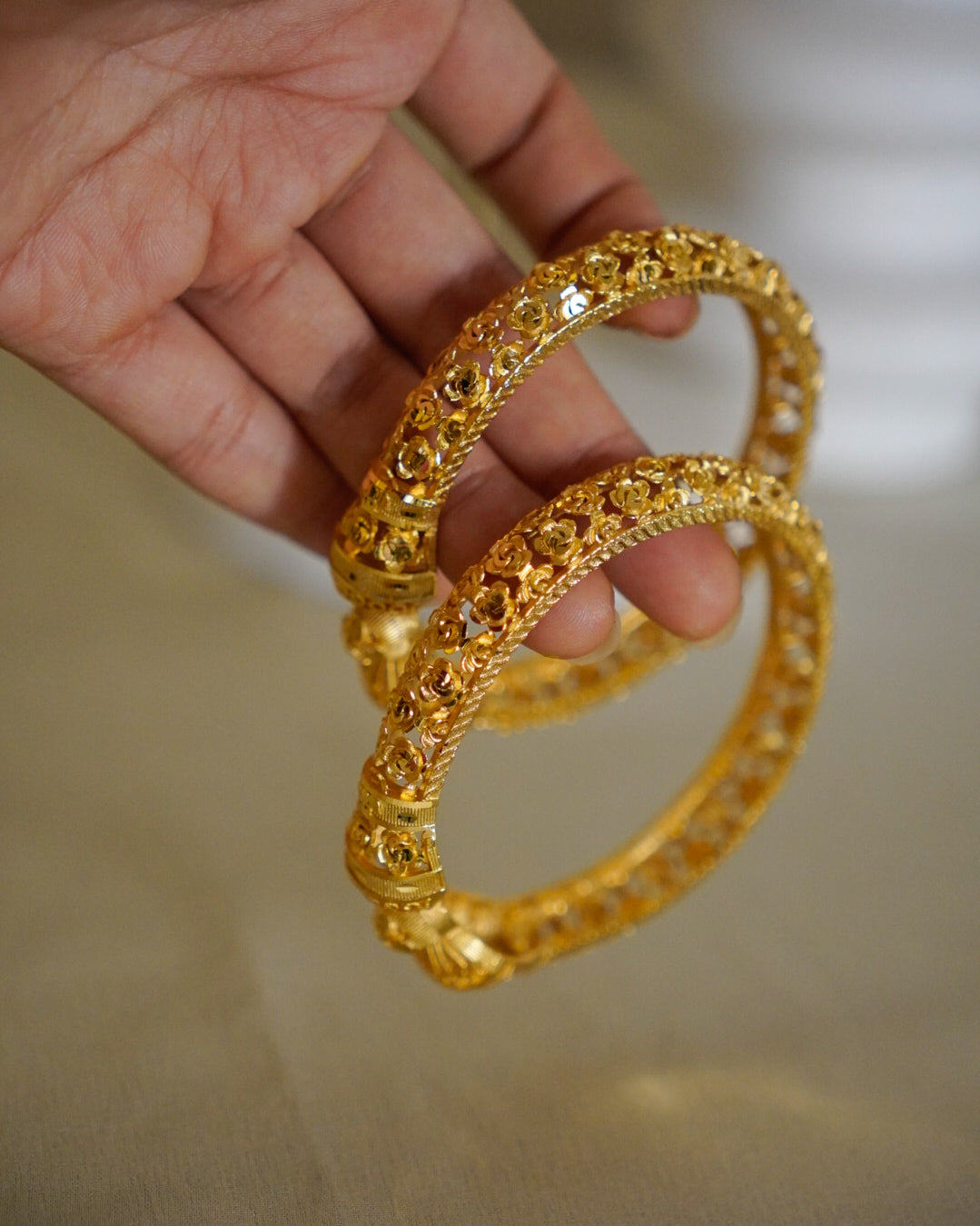 ORO-Flower Designed Gold Plated Bangles