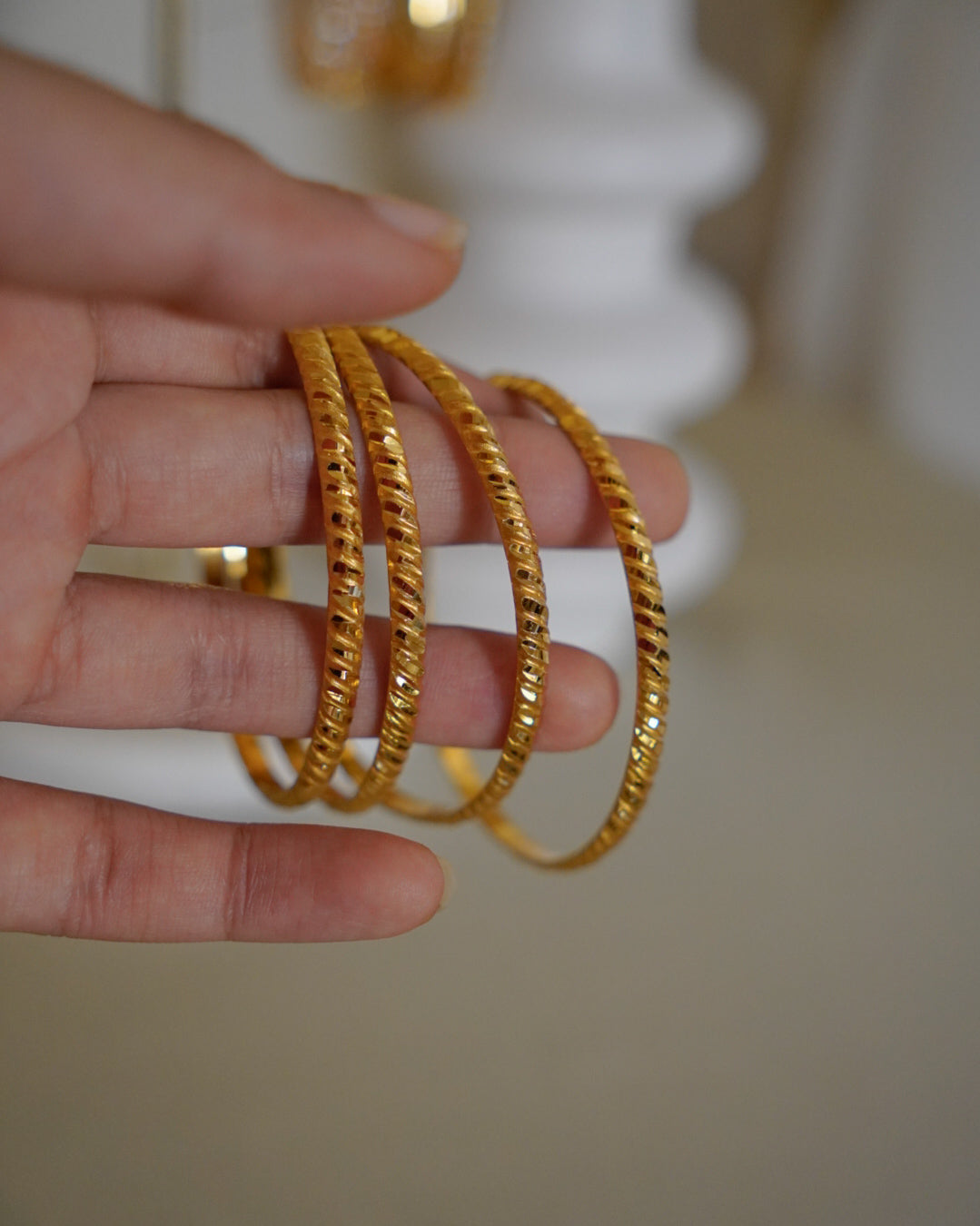 ORO- Traditional Churi Bangles Set