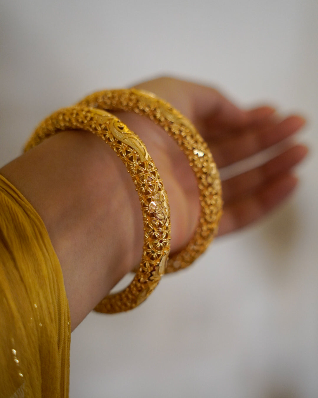 ORO- Gold Bangles