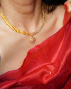 ORO-Alluring Gold Necklace Set