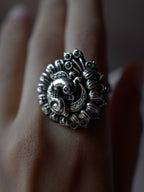 Anassa- The peacock's Embrace Regal Ring