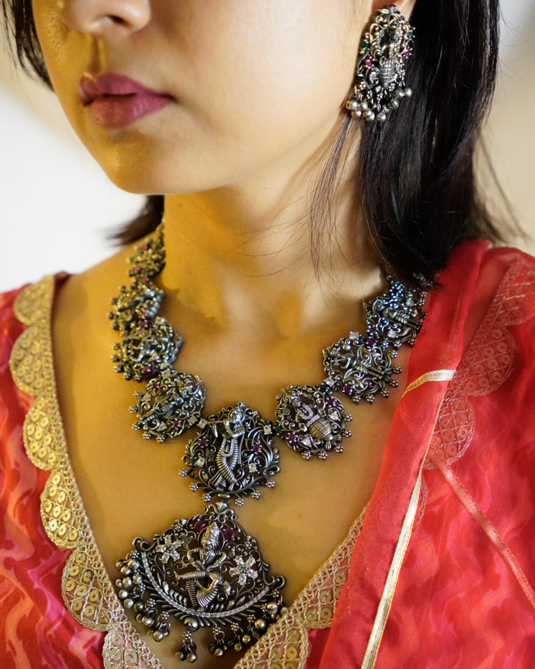 Anassa- Goddess Long Necklace Set