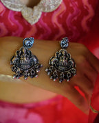 Anassa-Multi stone Goddess Laxmi Temple Necklace Set