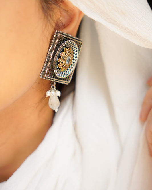 Anassa-Floral Radiance Square Earrings