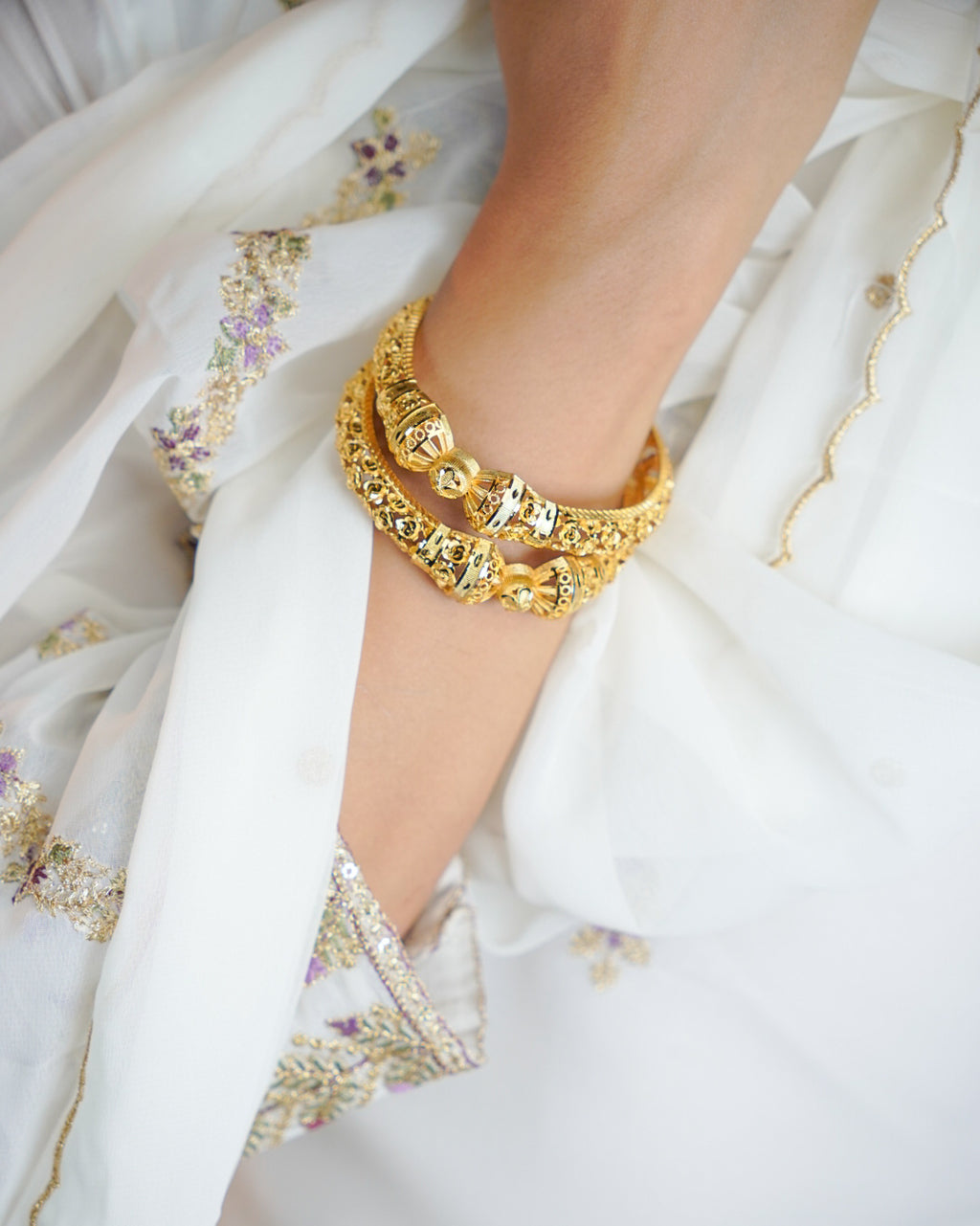 ORO-Flower Designed Gold Plated Bangles