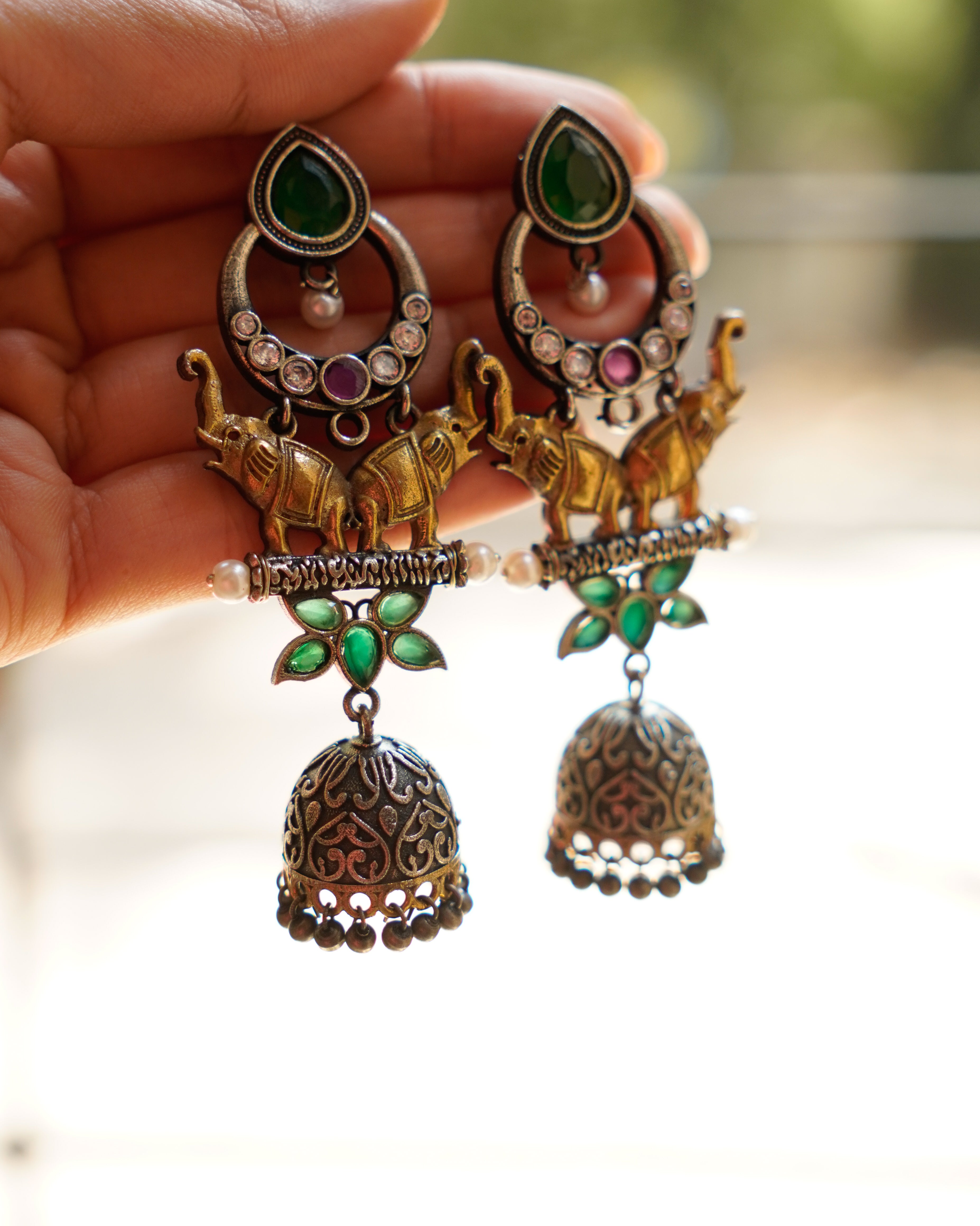 Anassa-Dual Tone Luminous Jhumka Earrings