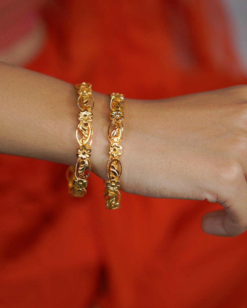 ORO-Gold Churi Bangles