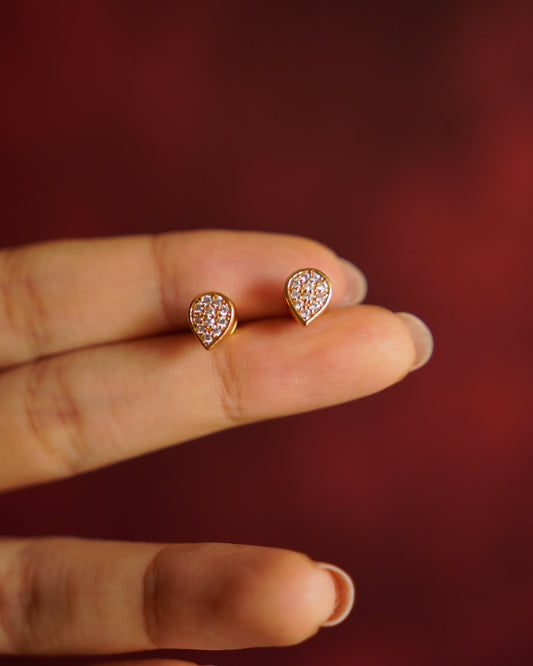 ORO- Leaf Stud Earrings