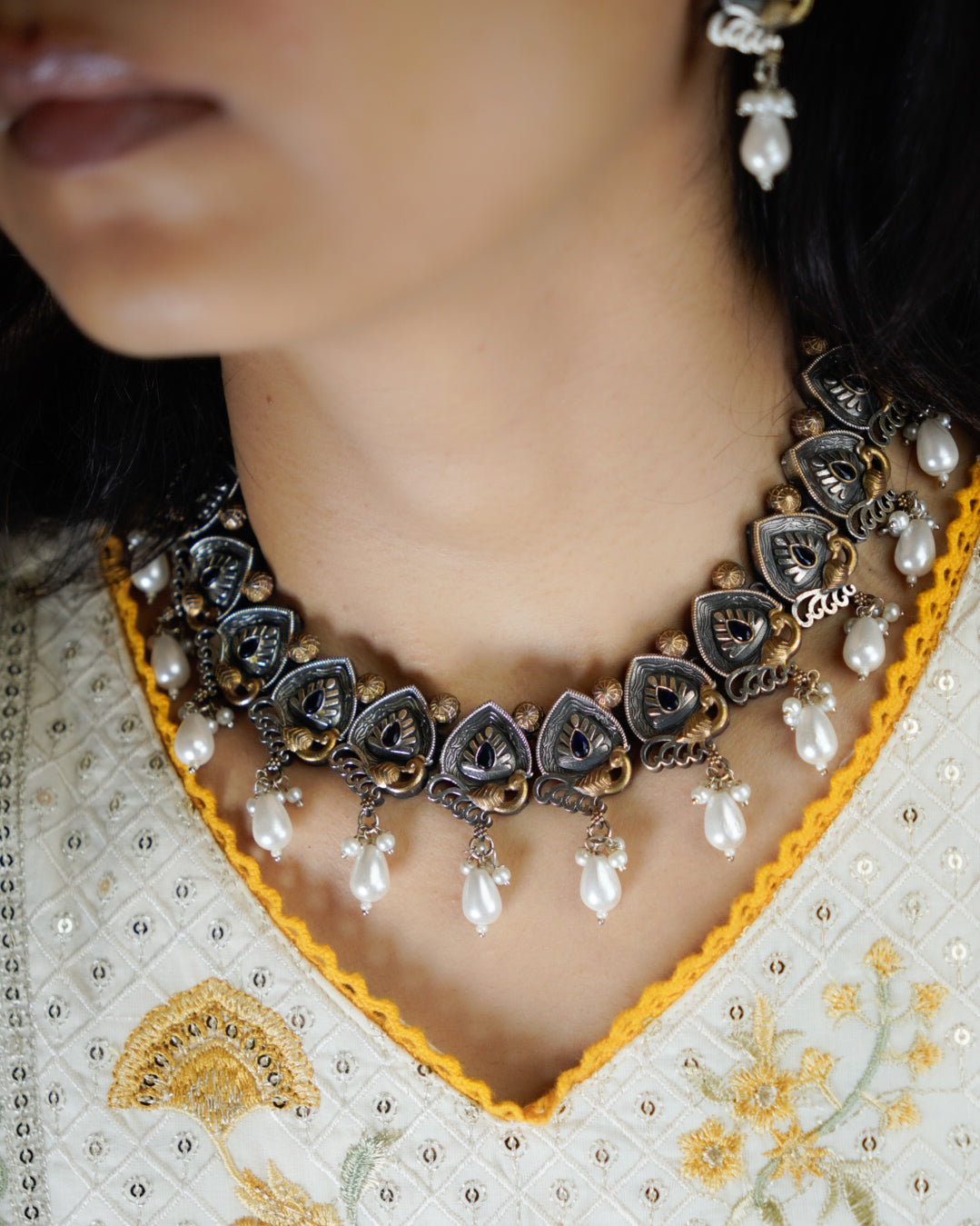 Anassa-Dual Tone Moti Floral Necklace Set