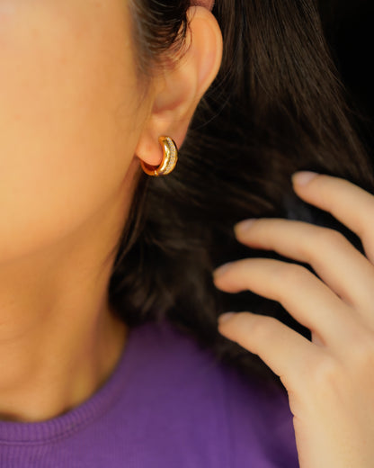 ORO-Round Everyday wear Hoops