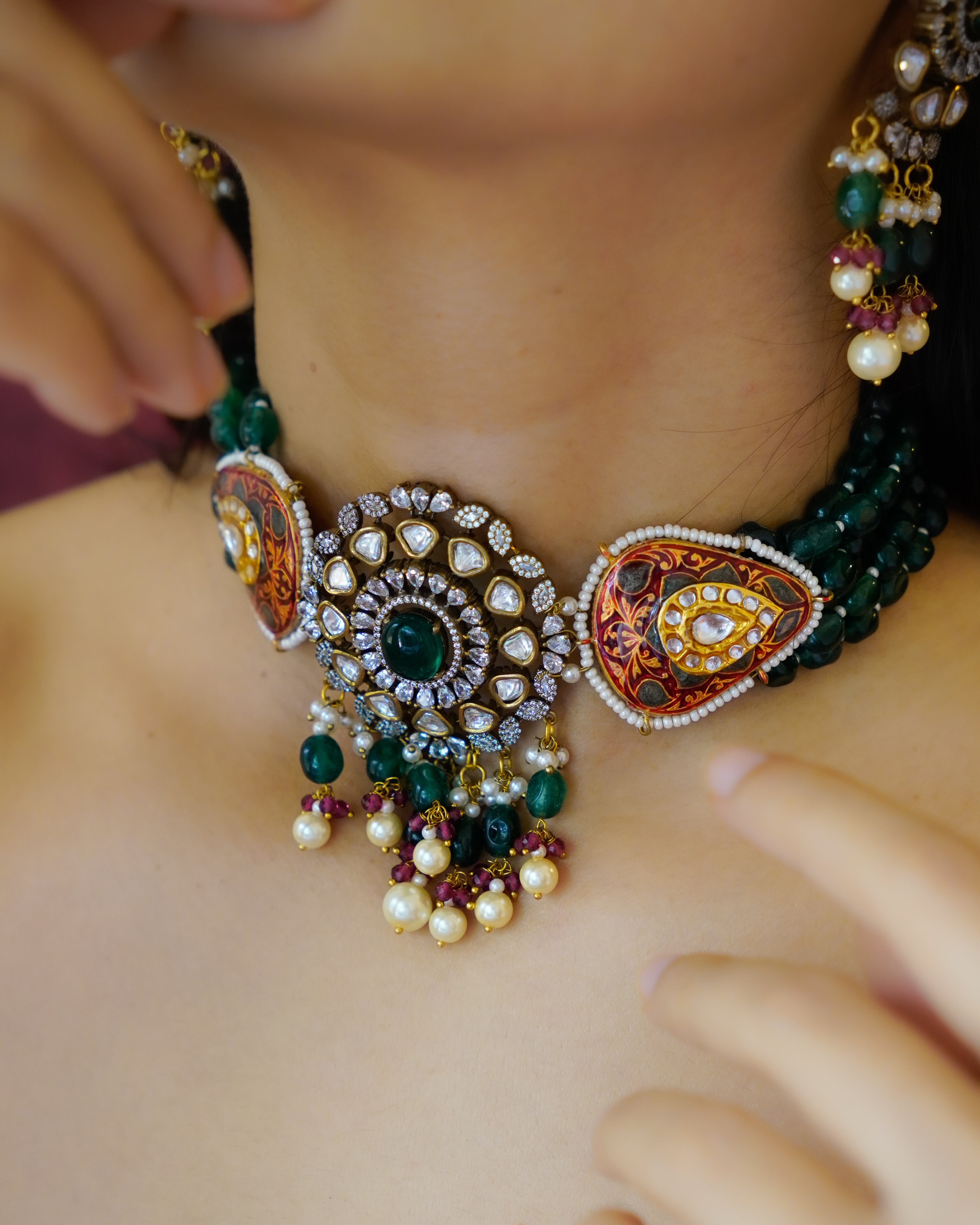 ZIKHIN- Radiant Elegance Kundan Choker Set with Stunning Red Quartz