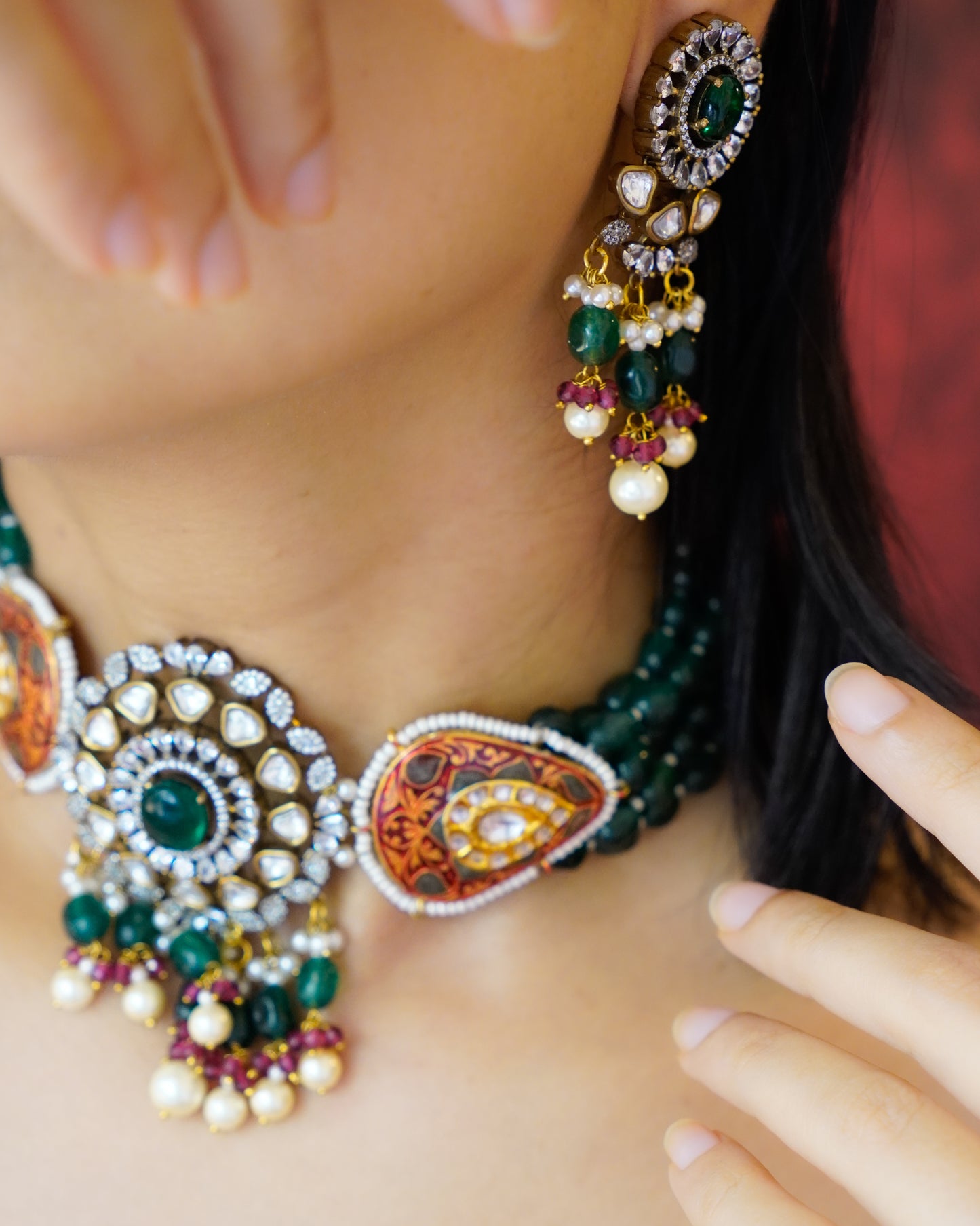 ZIKHIN- Radiant Elegance Kundan Choker Set with Stunning Red Quartz