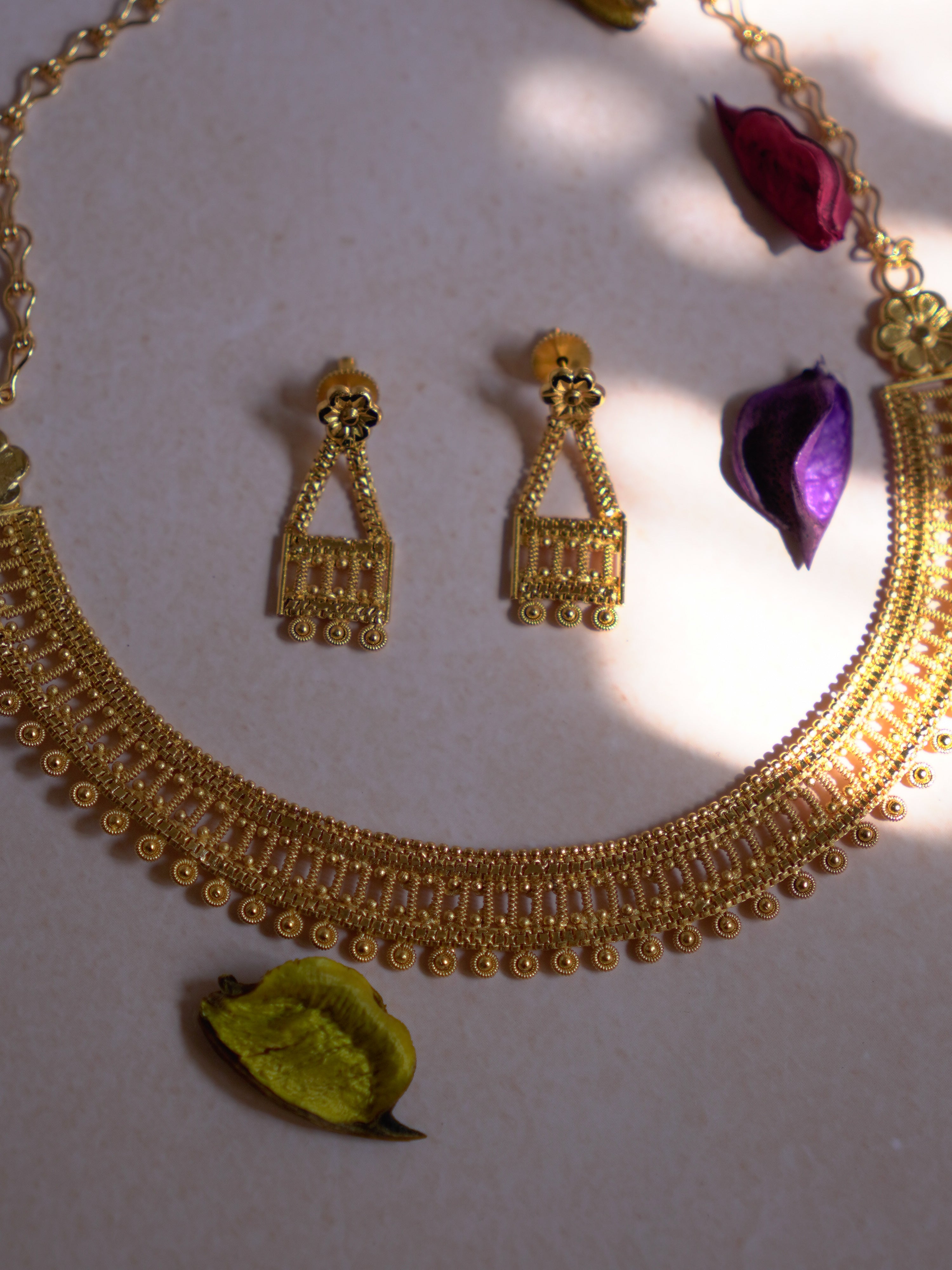 ORO-Majestic Gold Necklace Set