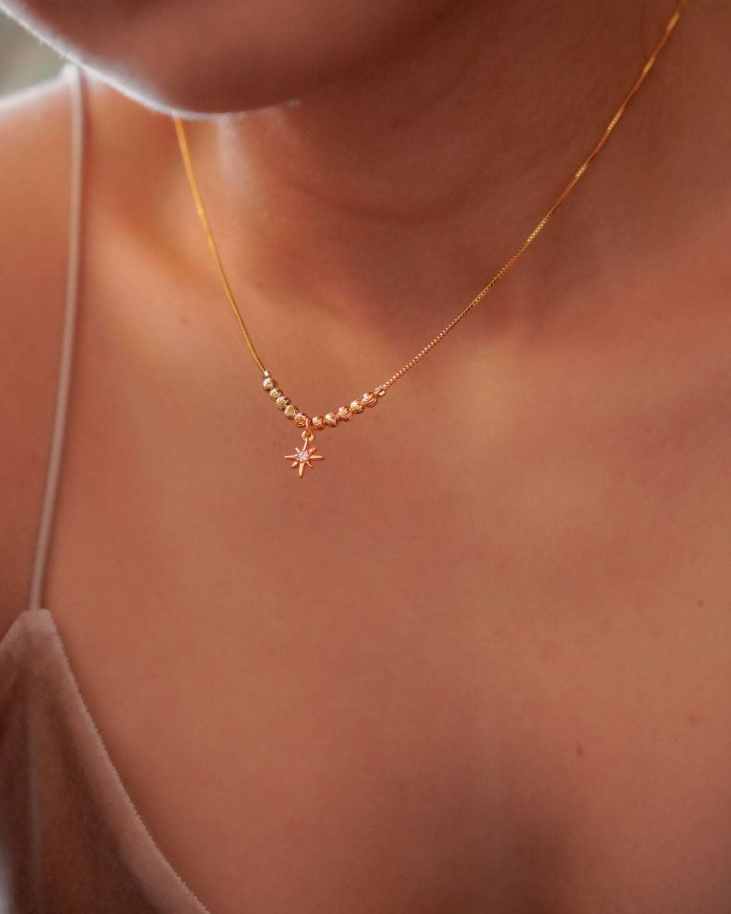 ORO-North Star Pendant Necklace