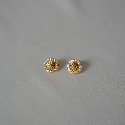 Oro- Blooming Flower Stud Earrings