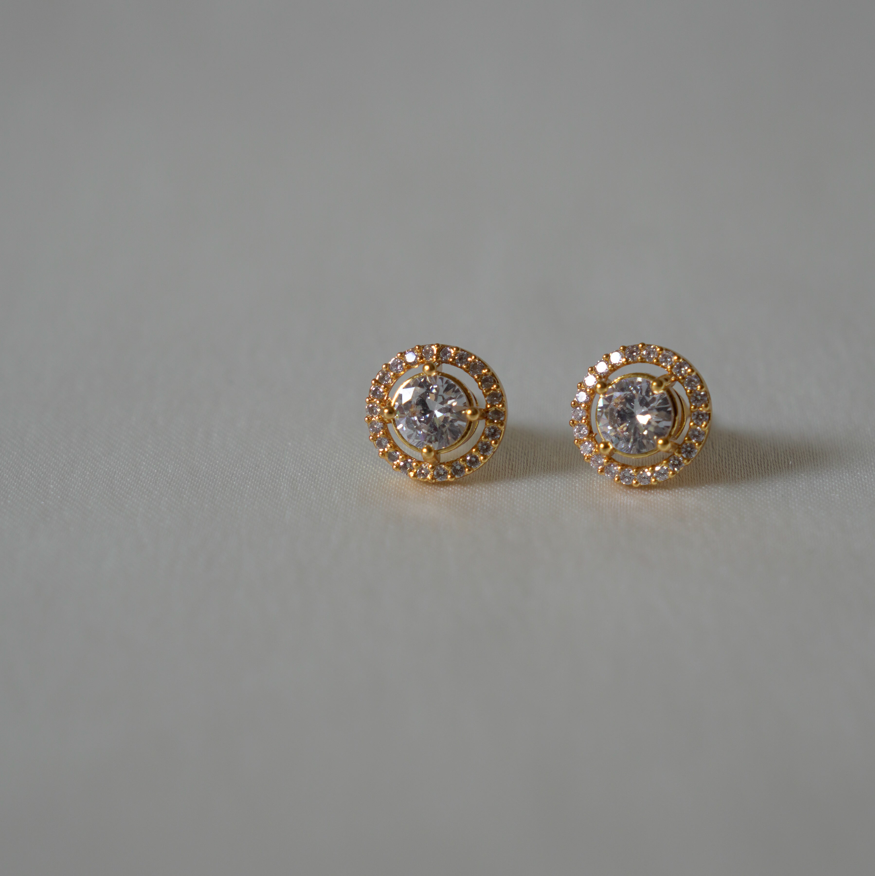 ORO-Gorgeous Bloom Diamond Earrings