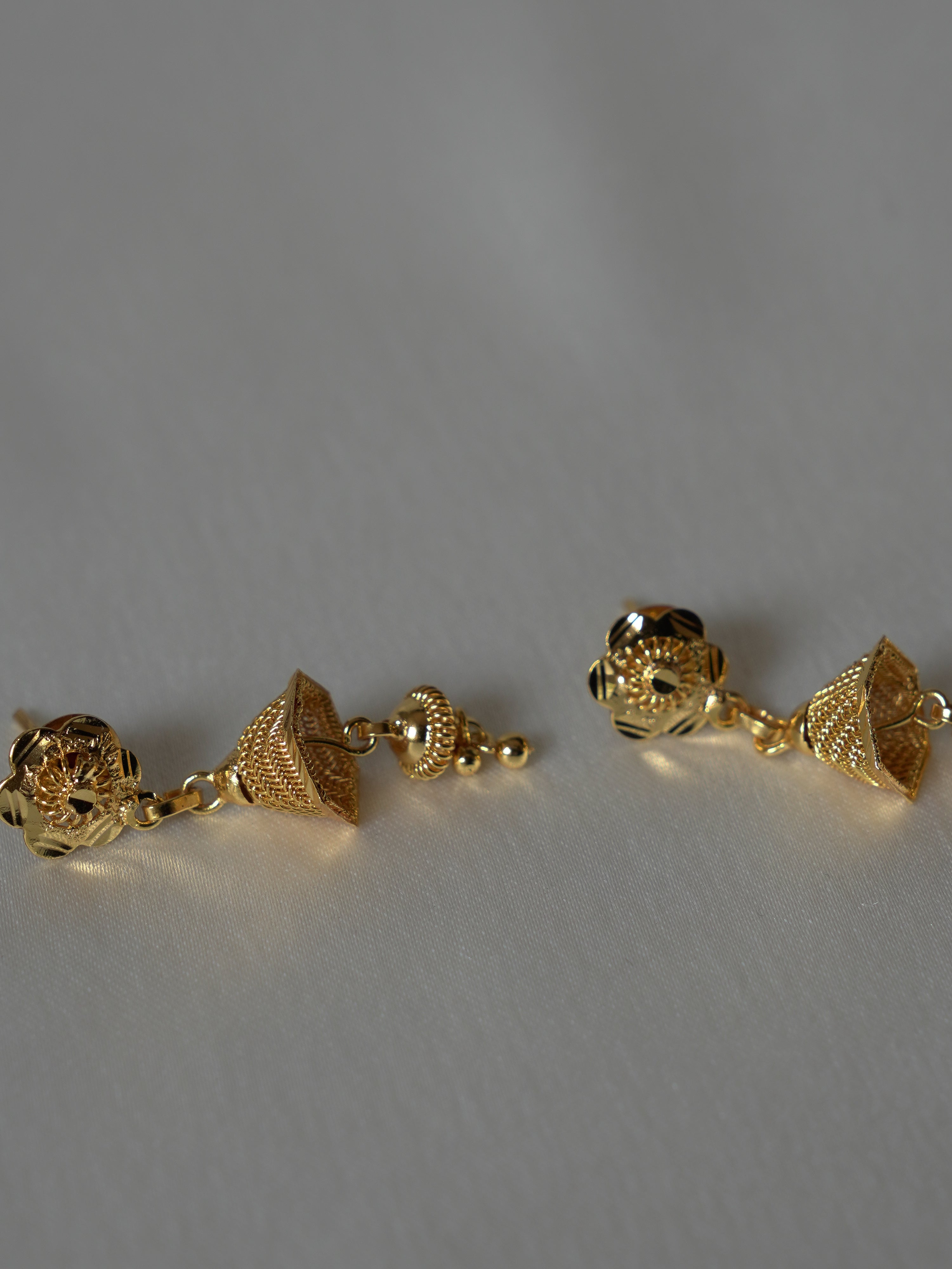 ORO- Mystic Floral Mini Jhumki