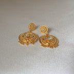 ORO-Gleaming Gold Chandbali Earrings