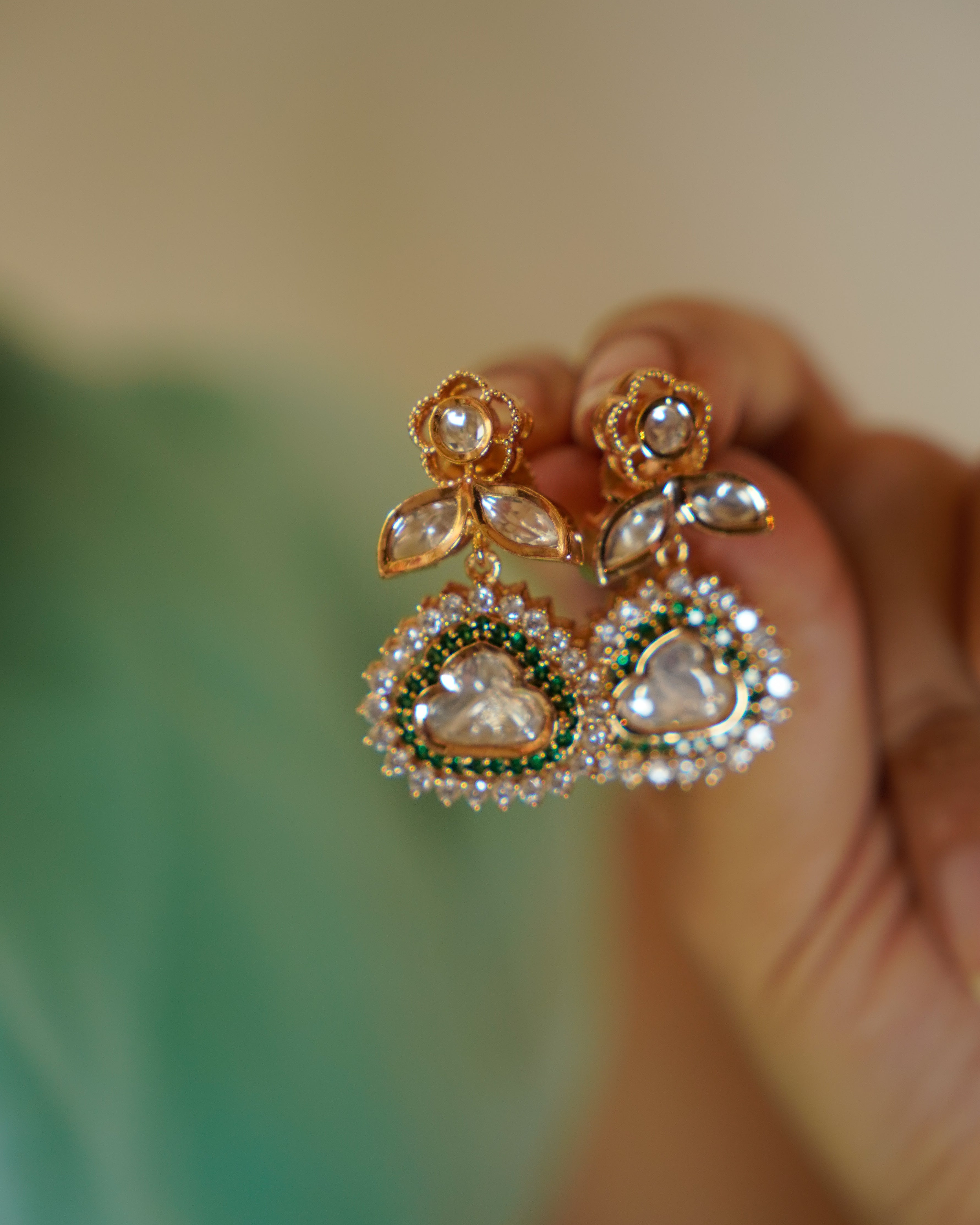 ROOP- Royal Charm Gold Plated Necklace Set