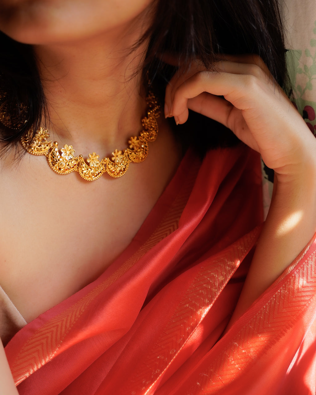 ORO- Gold Necklace set