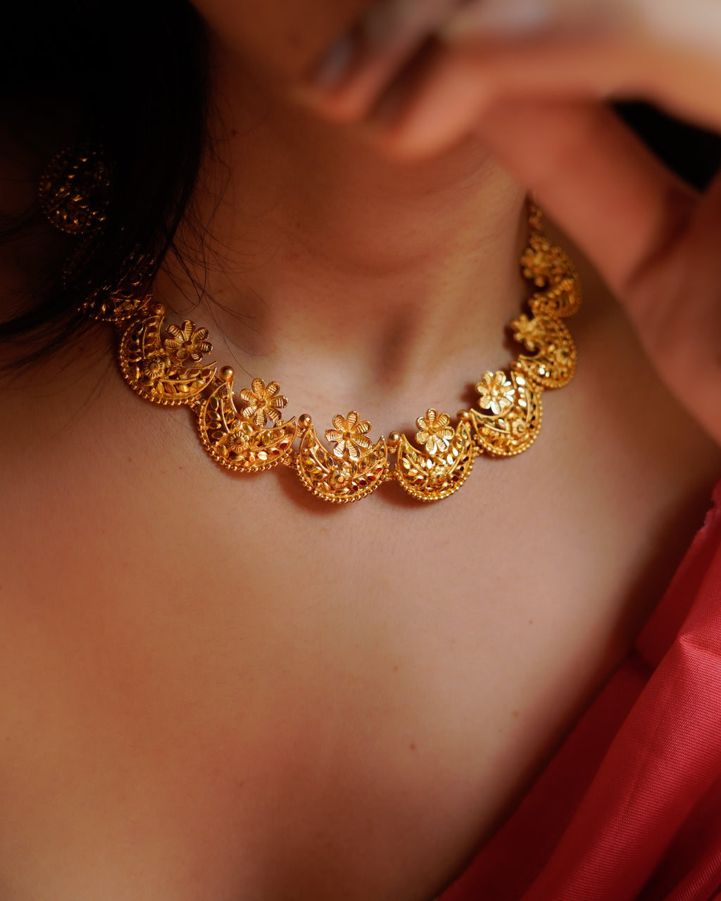 ORO- Gold Necklace set