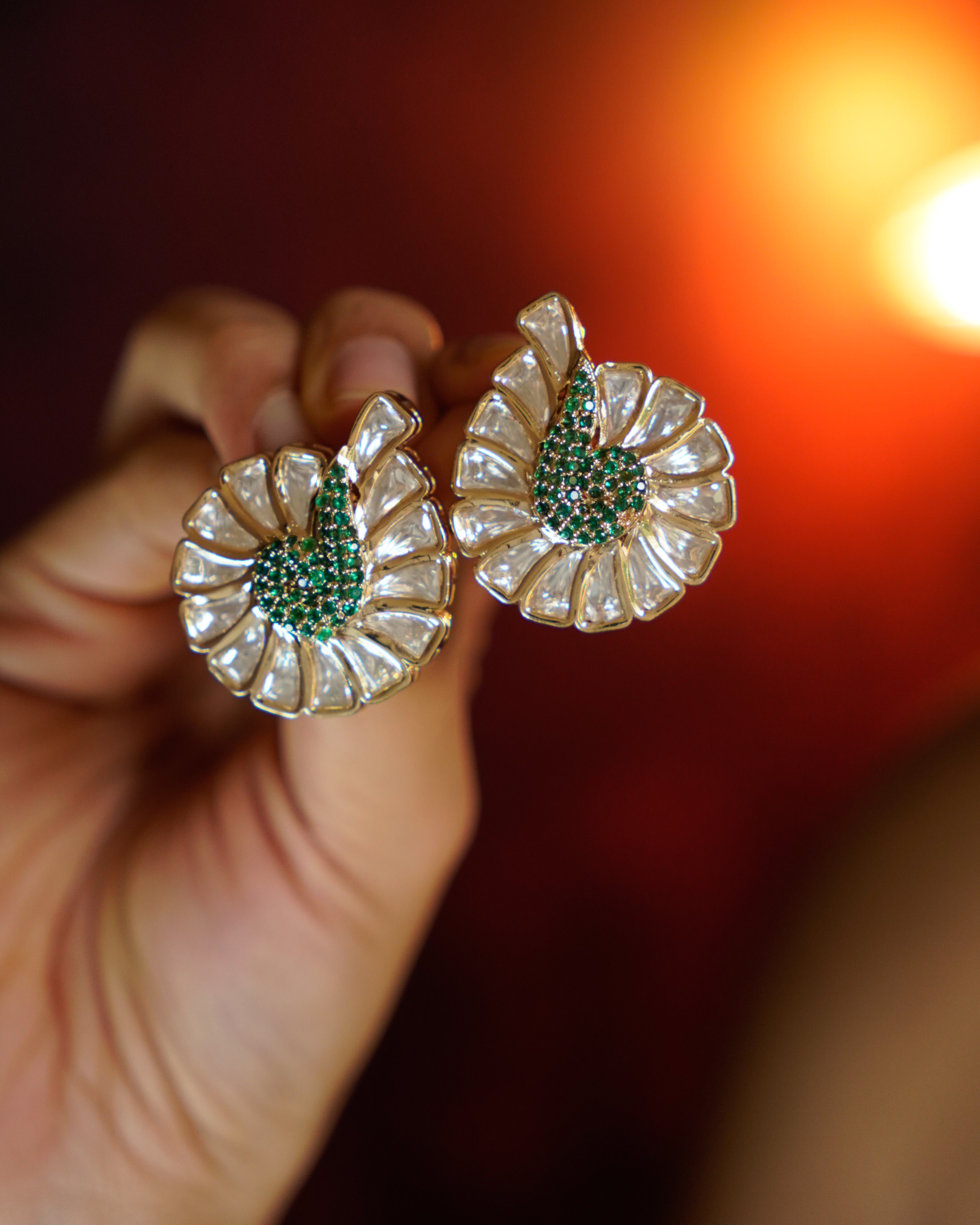 ROOP- Shell Studs